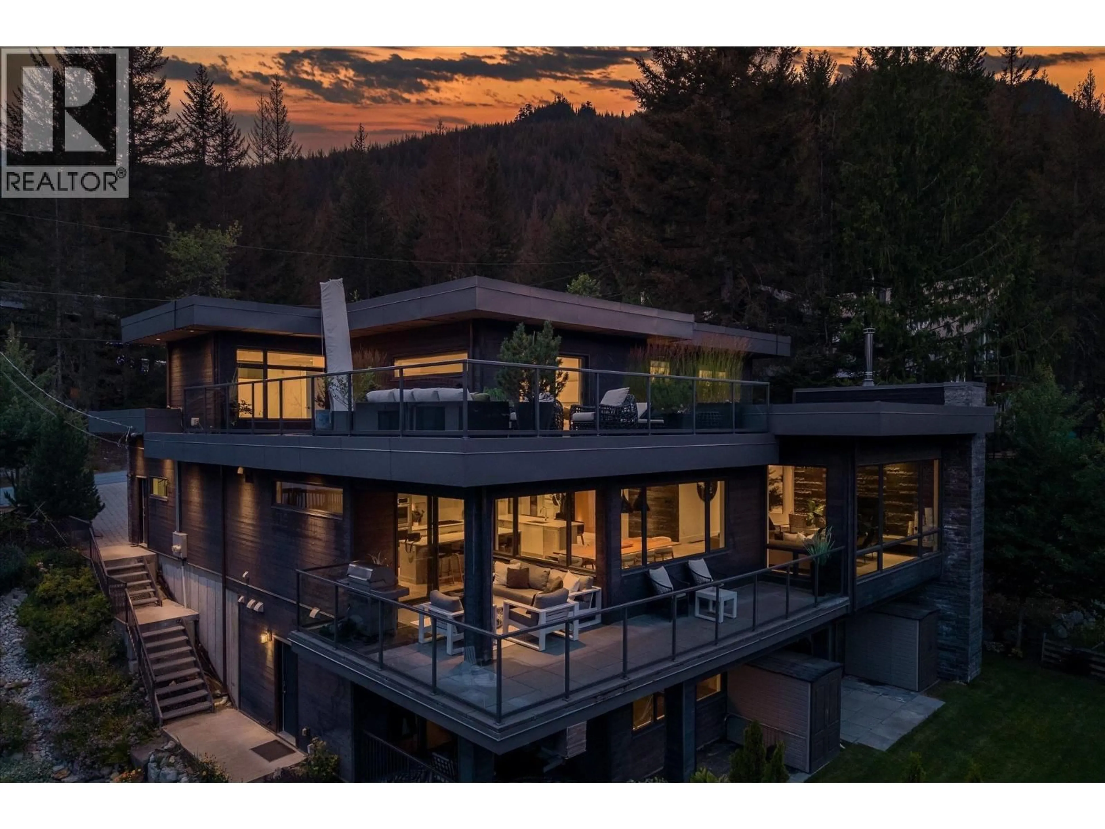 Unknown for 8206 MOUNTAIN VIEW DRIVE, Whistler British Columbia V8E0G3