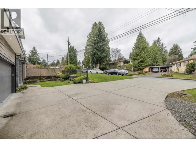 1025 RANCH PARK WAY, Coquitlam 3