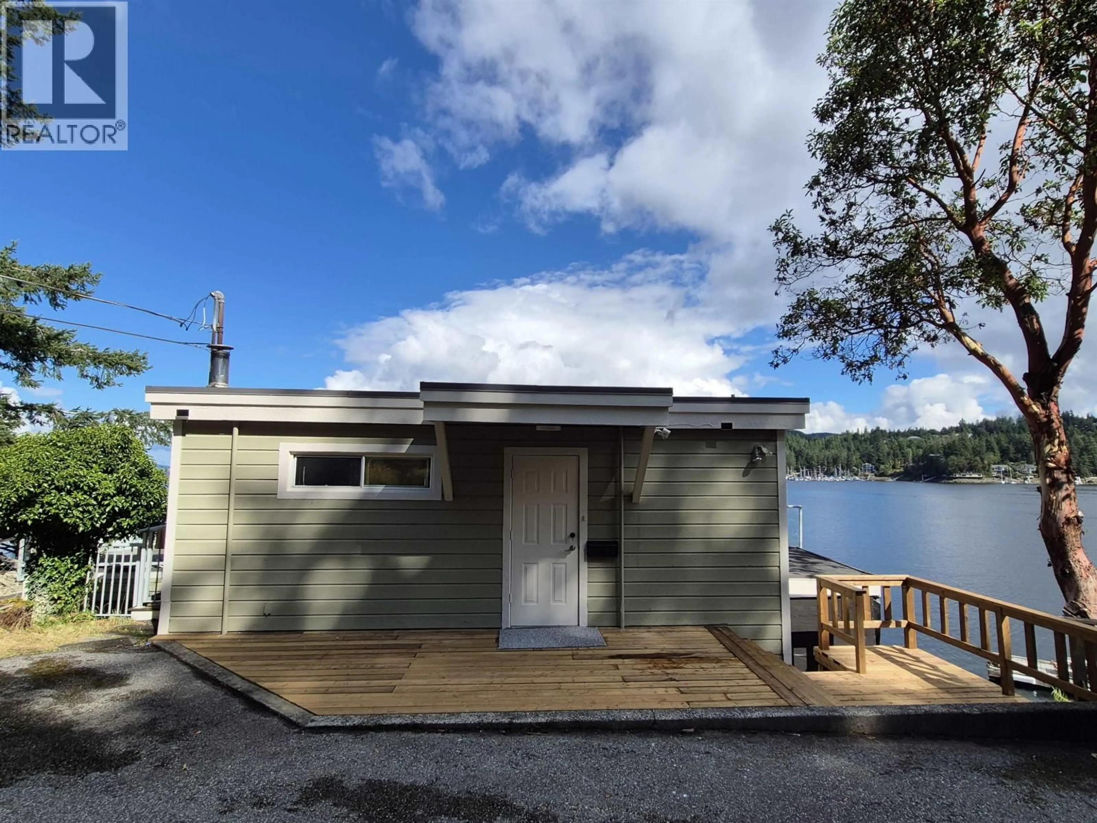 Shed for 13044 HASSAN ROAD, Pender Harbour British Columbia V0N2H1