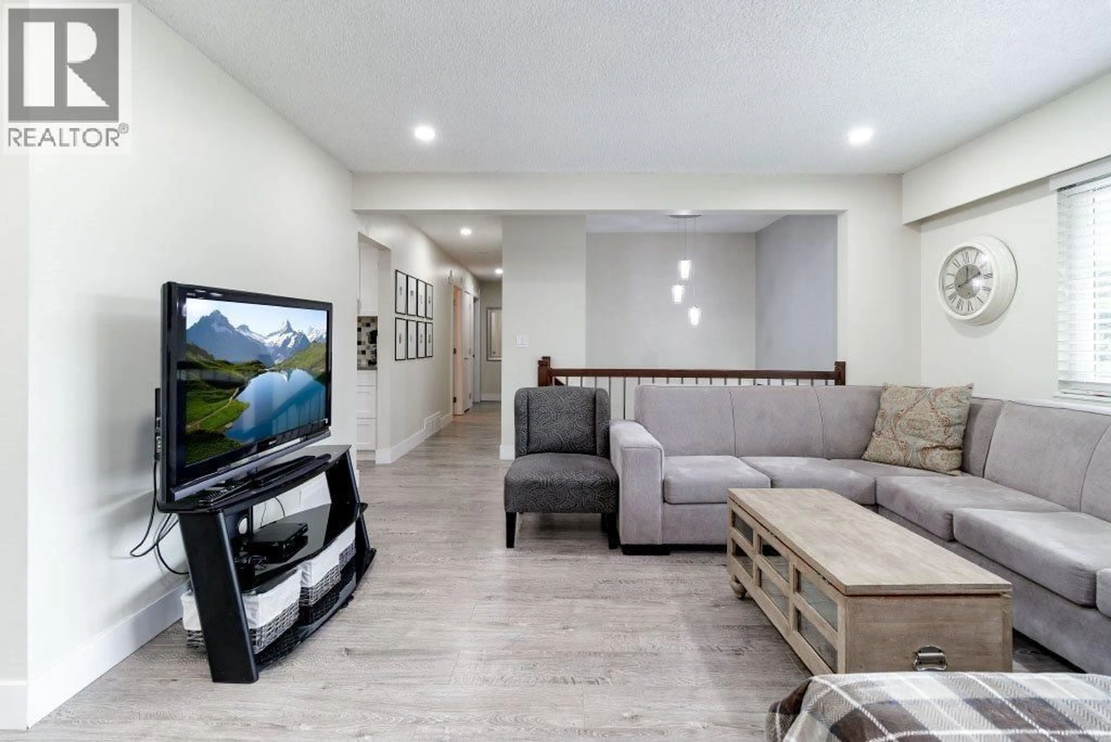 Unknown for 3762 WELLINGTON STREET, Port Coquitlam British Columbia V3B3Z2