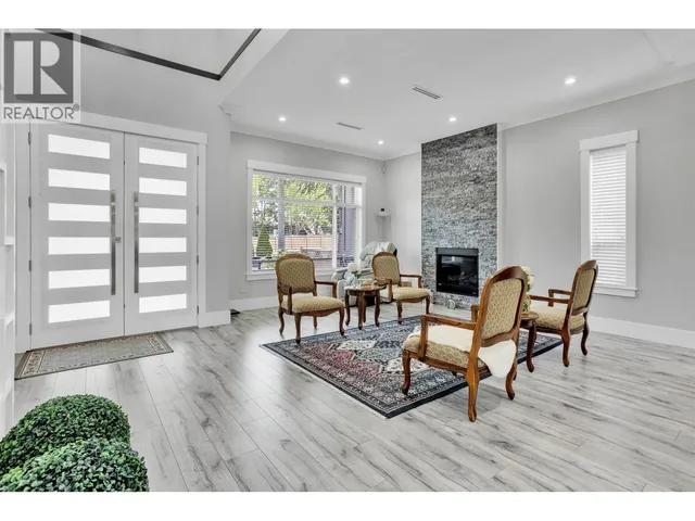 7158 HASTINGS STREET, Burnaby 2