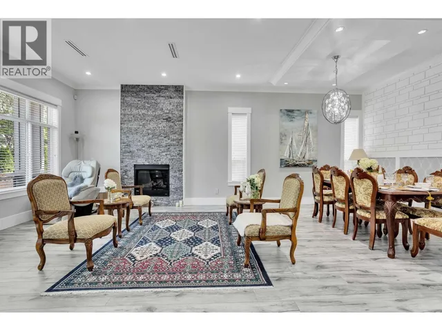 7158 HASTINGS STREET, Burnaby 4