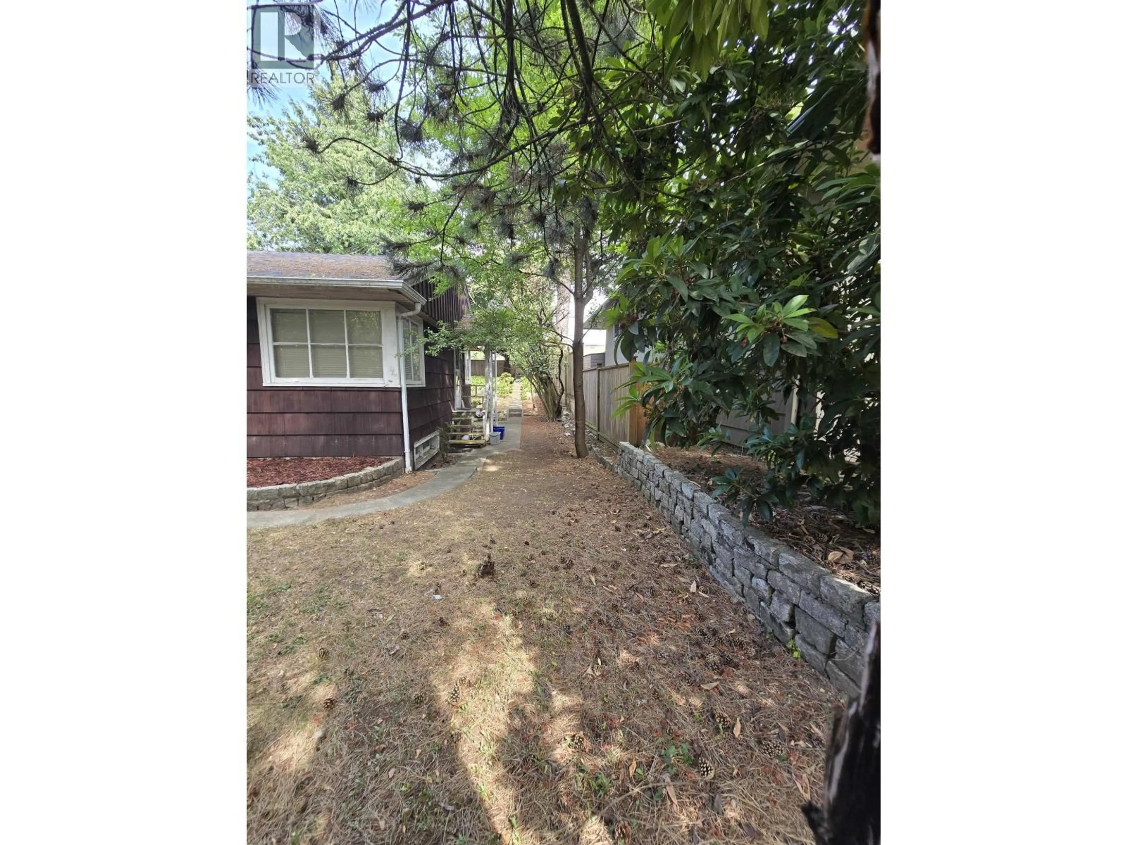 Unknown for 5070 WILLOW STREET, Vancouver British Columbia V5Z3R9