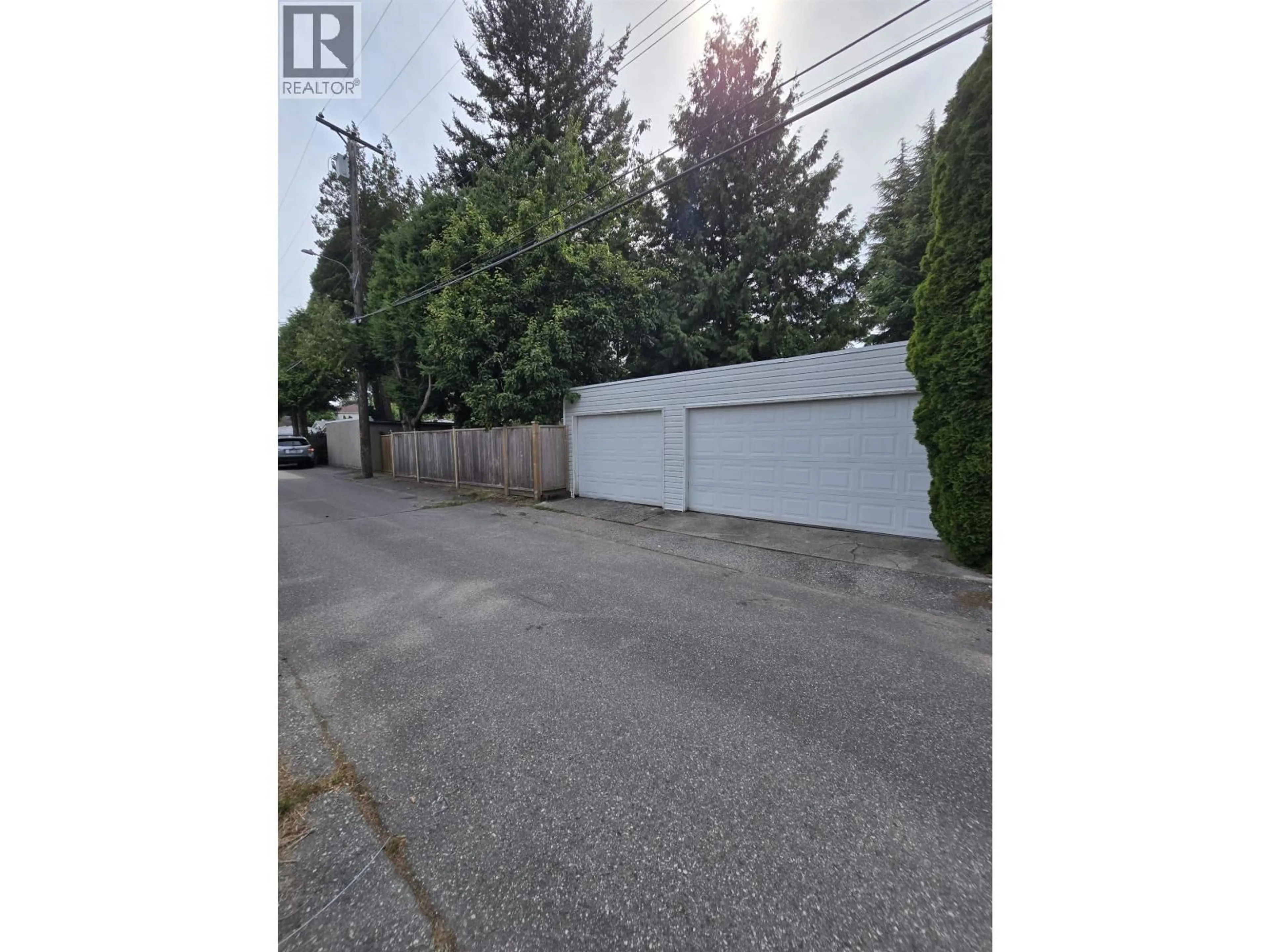 Unknown for 5070 WILLOW STREET, Vancouver British Columbia V5Z3R9