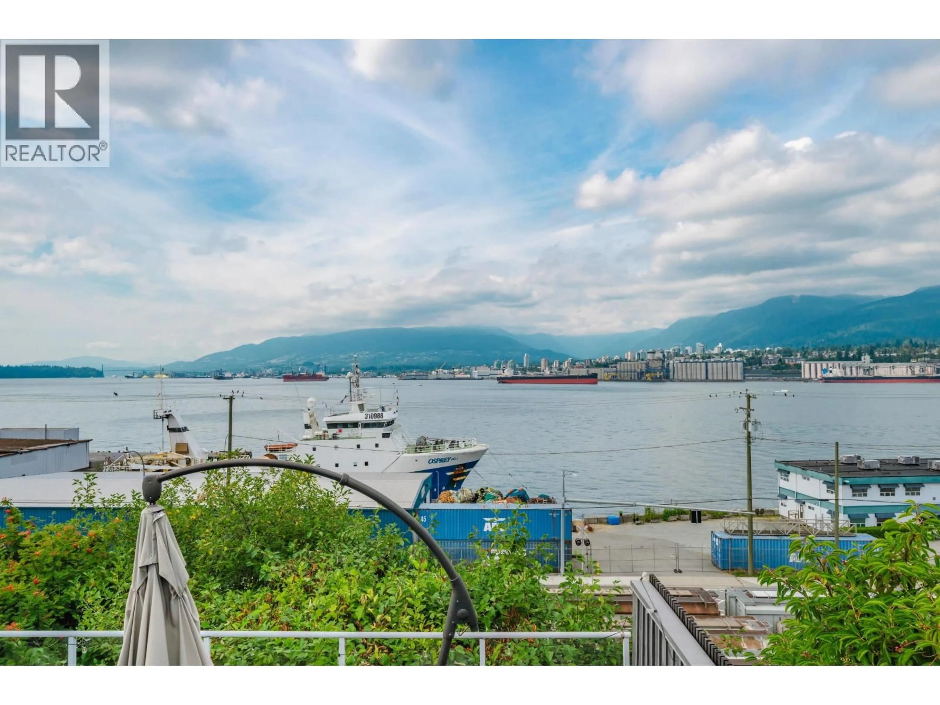 Unknown for 2385 WALL STREET, Vancouver British Columbia V5L1B8