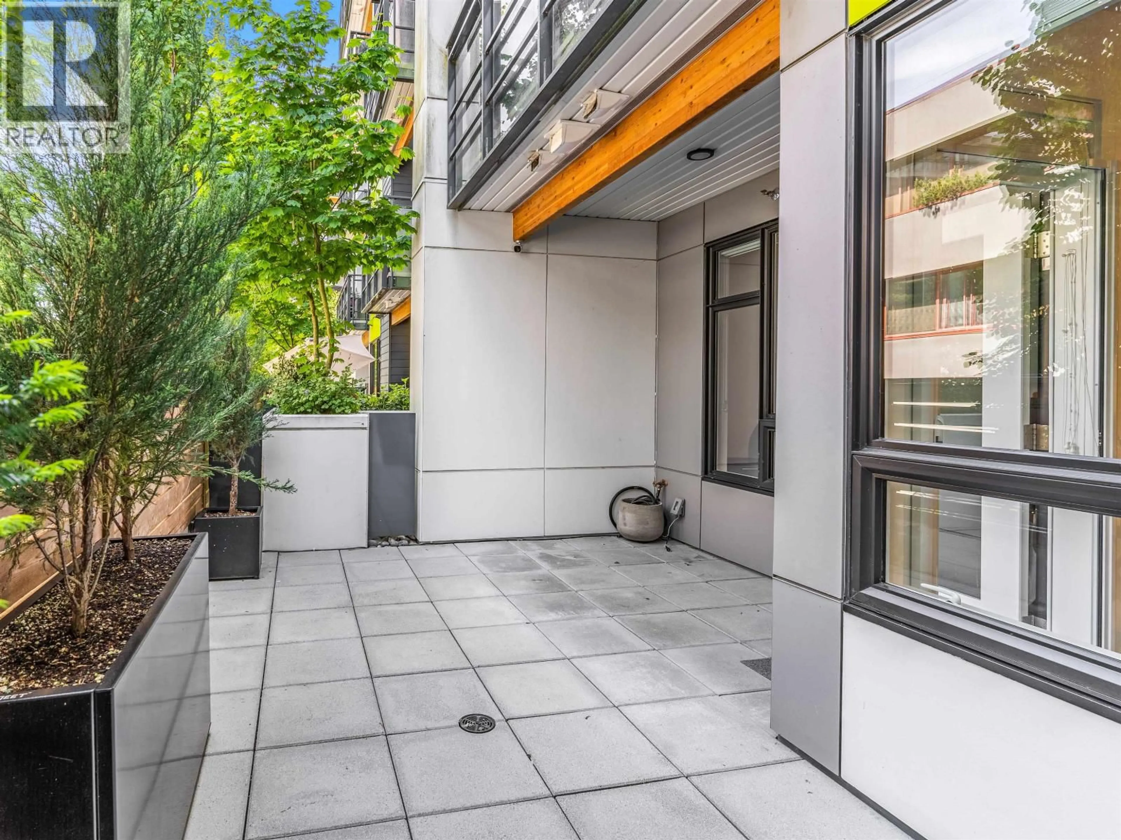 Patio, street for 104 - 3018 ST. GEORGE STREET, Port Moody British Columbia V3H0L4