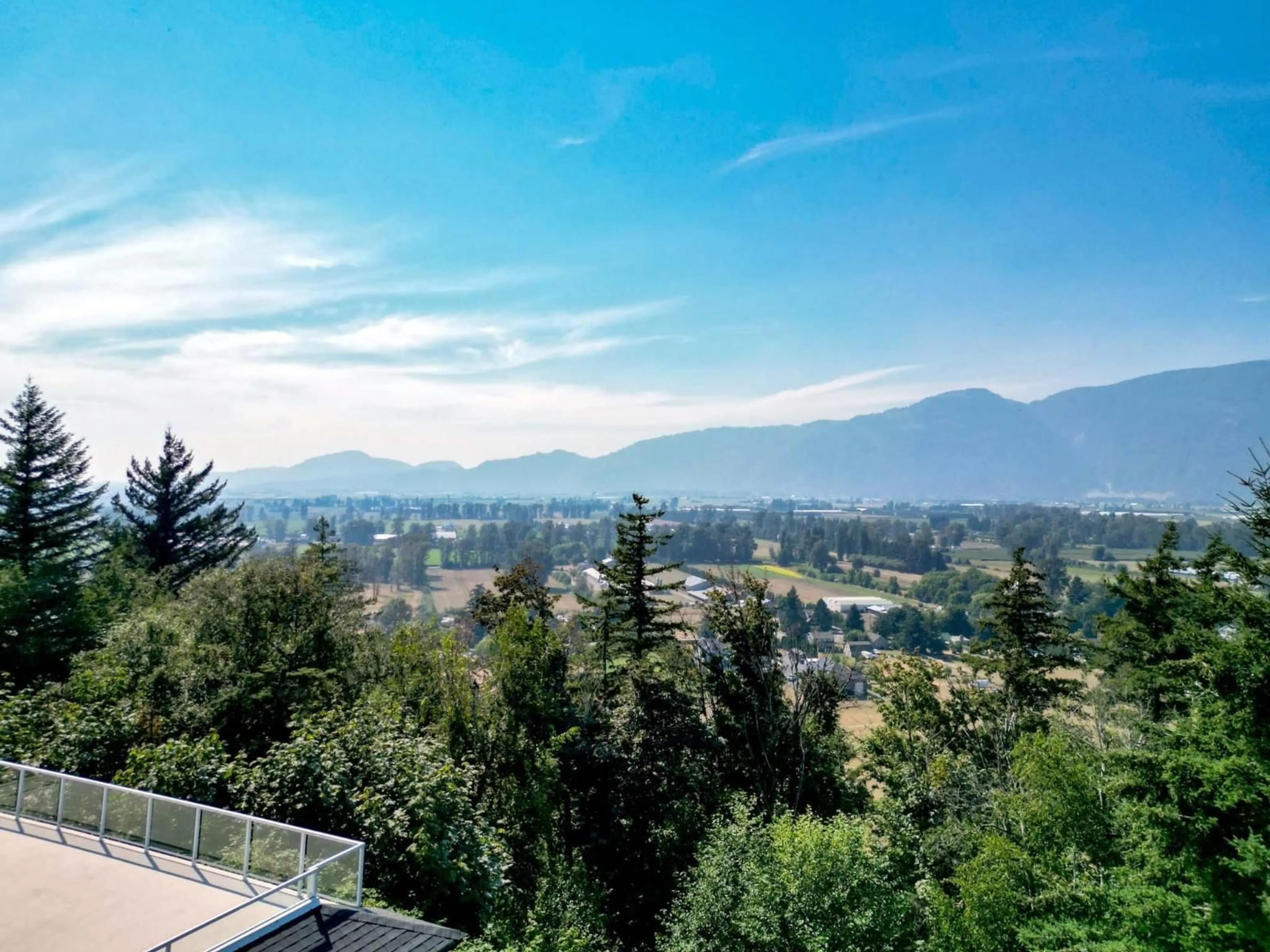 A pic from outside/outdoor area/front of a property/back of a property/a pic from drone, mountain view for 42025 NIKADA DRIVE, Yarrow British Columbia V2R5H2