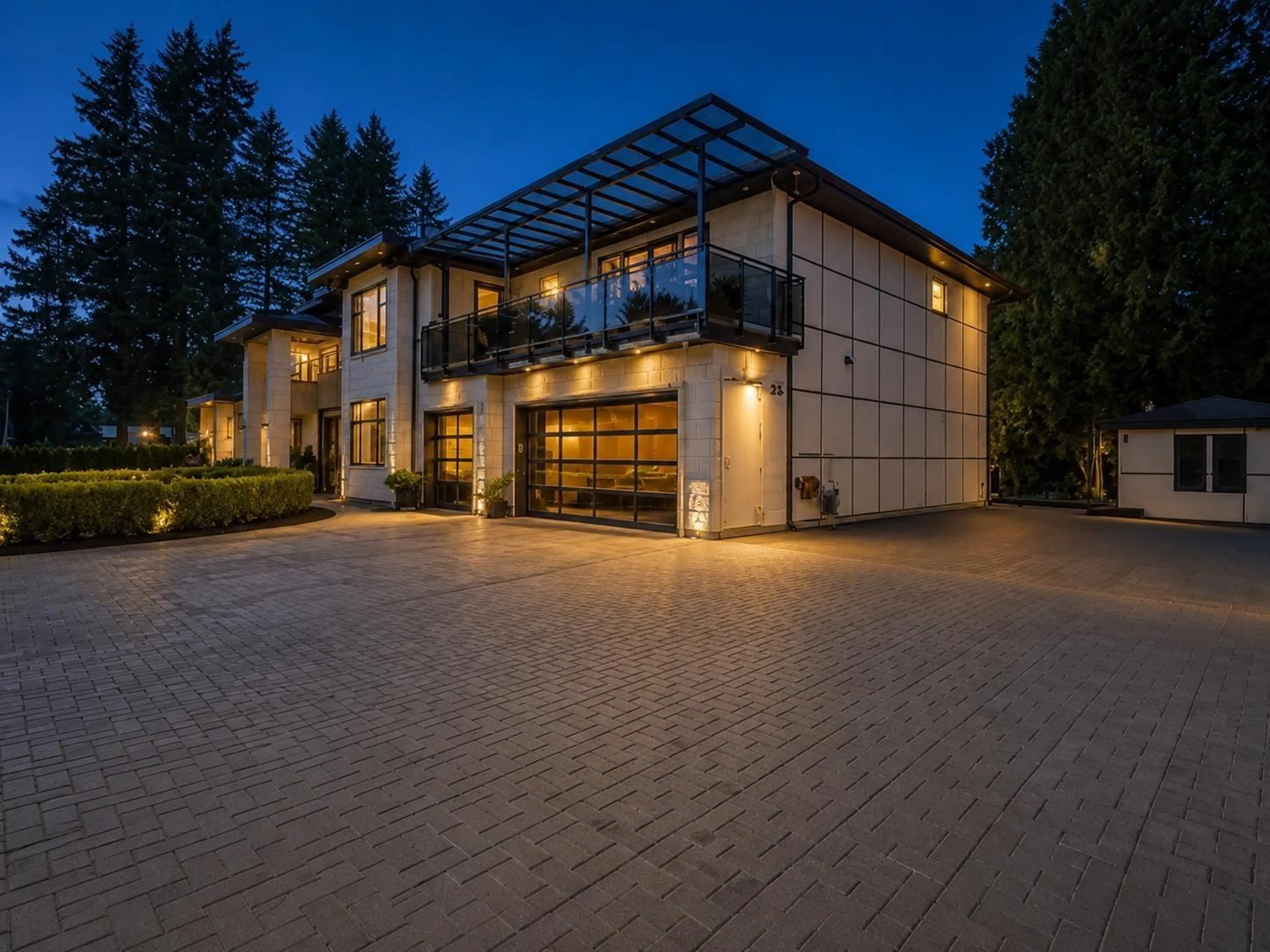 Unknown for 19765 38 AVENUE, Langley British Columbia V3A2T6