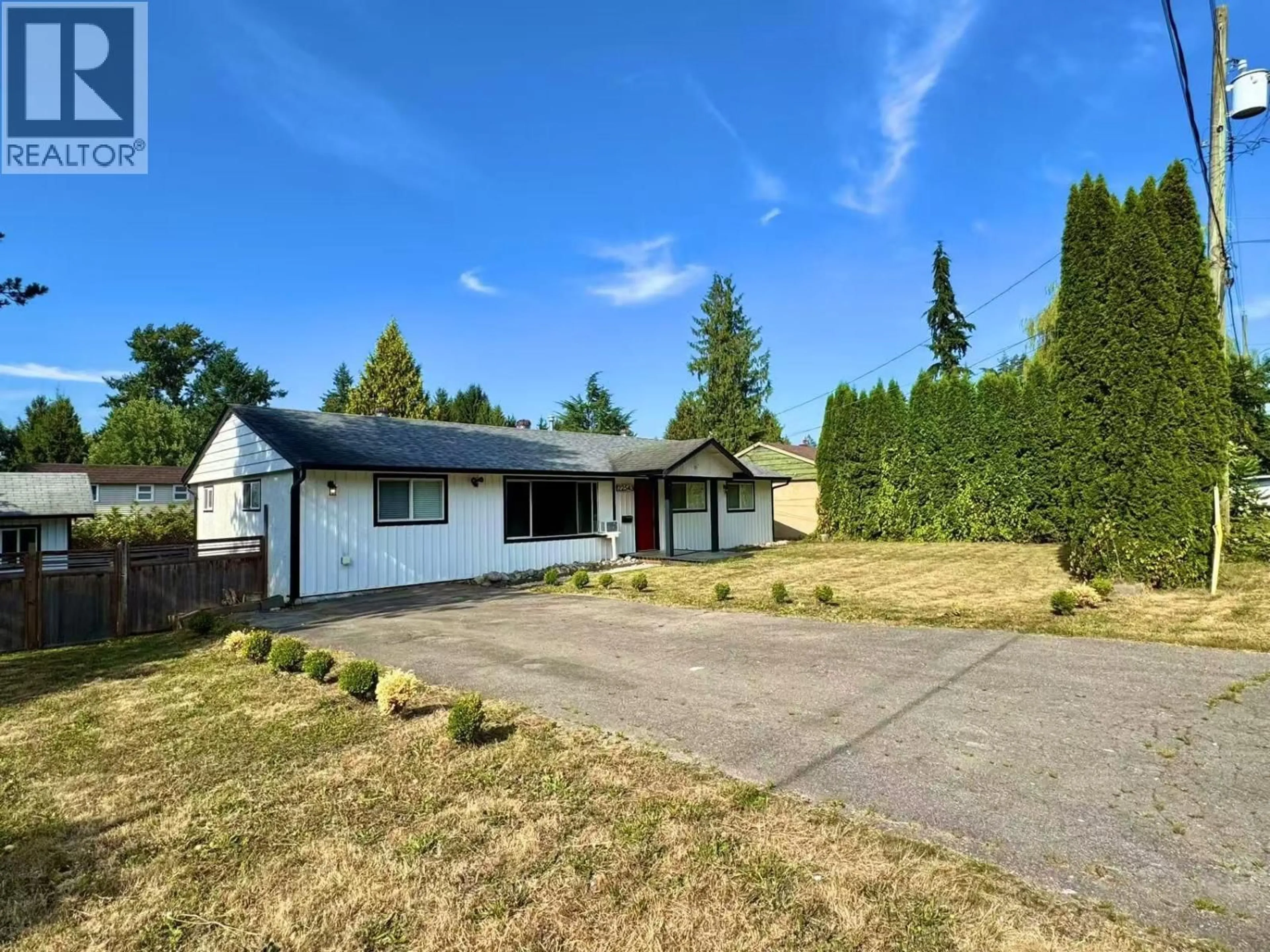 A pic from outside/outdoor area/front of a property/back of a property/a pic from drone, street for 22543 123 AVENUE, Maple Ridge British Columbia V2X4E3