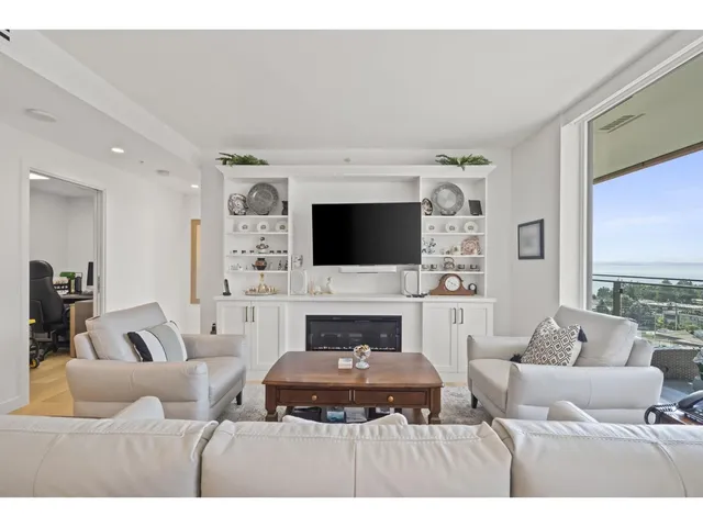 907 - 1439 GEORGE STREET, White Rock 4