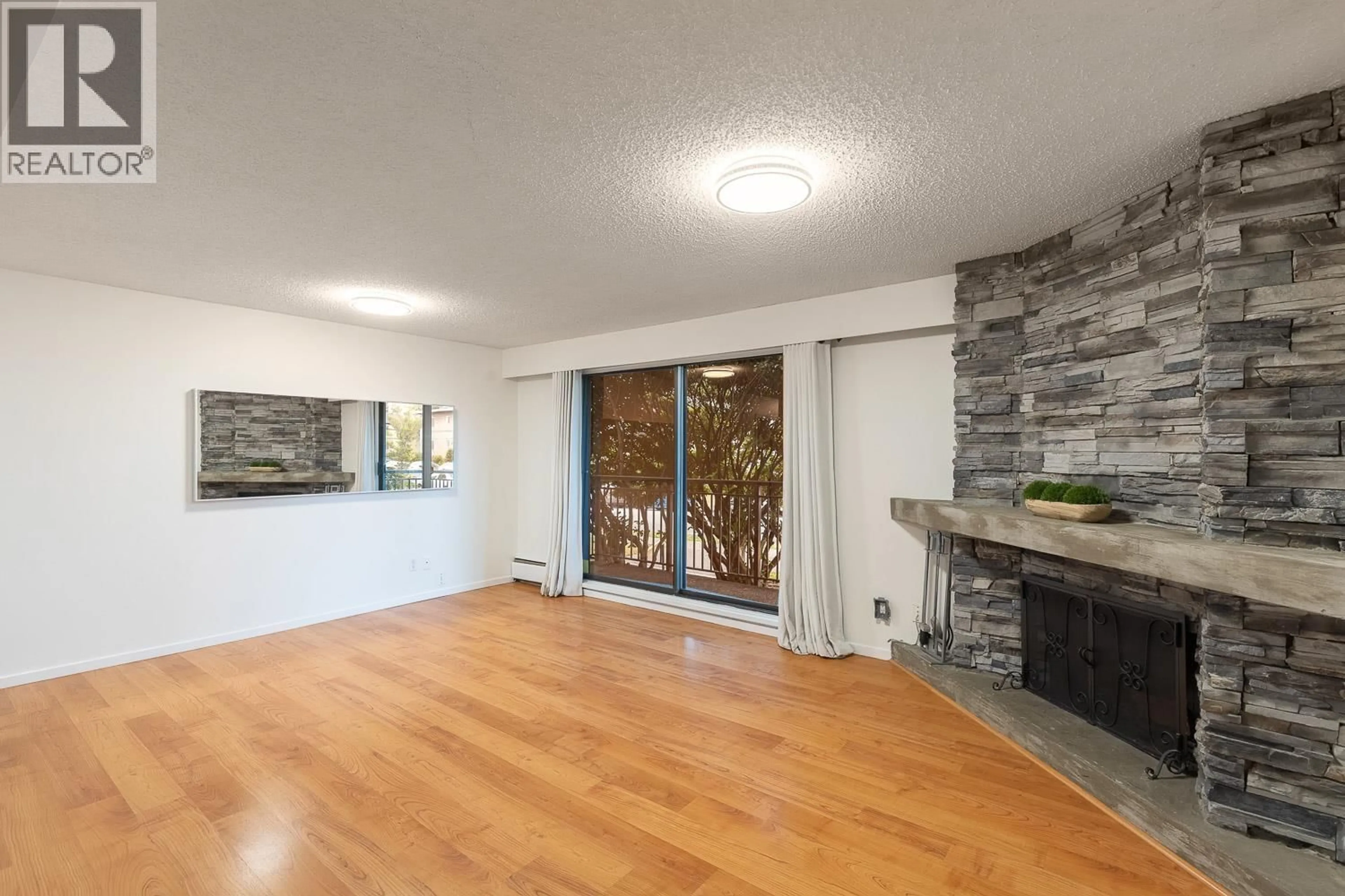 A pic of a room for 102 - 425 ASH STREET, New Westminster British Columbia V3M3N2