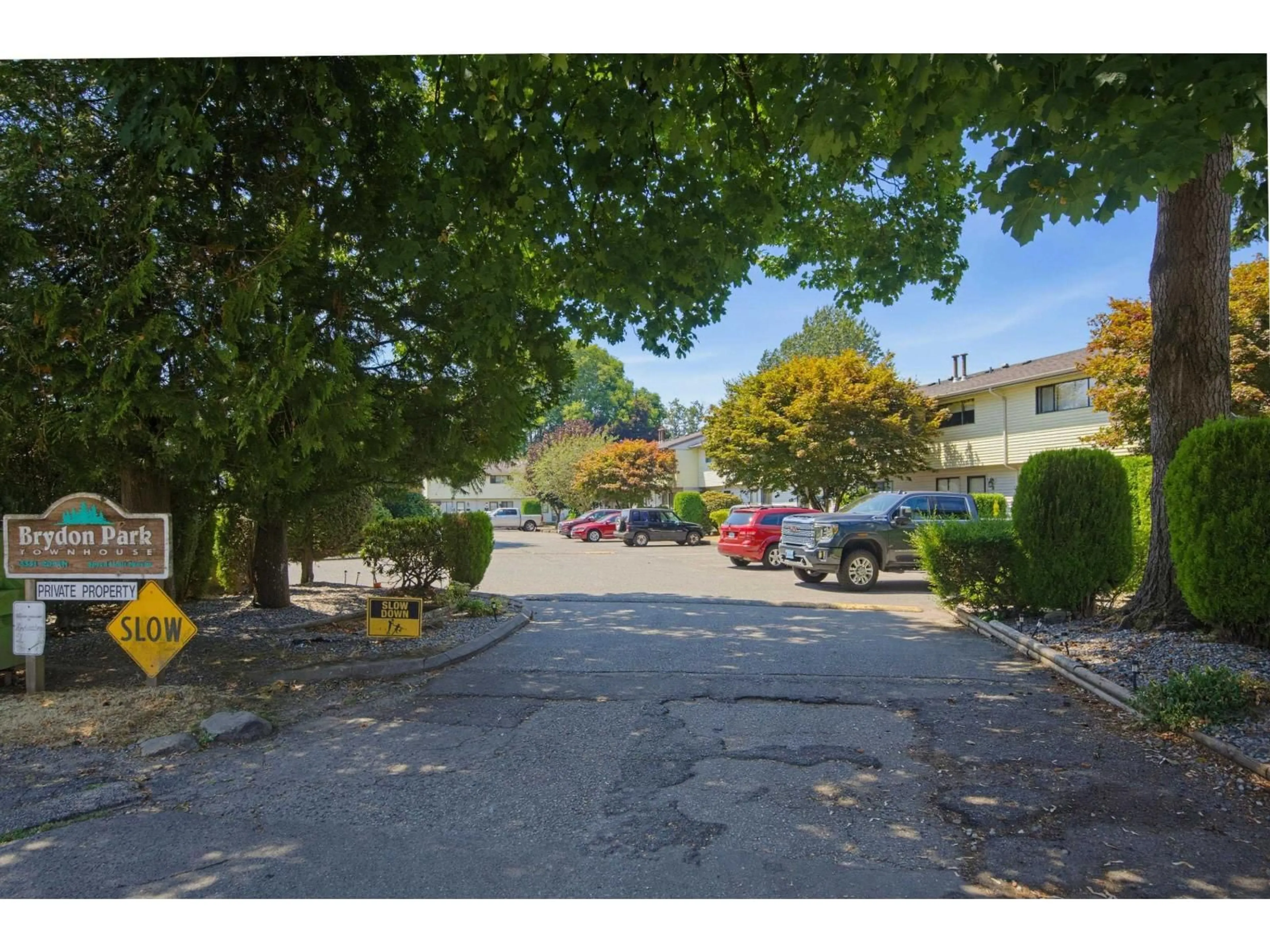 A pic from outside/outdoor area/front of a property/back of a property/a pic from drone, street for 28 - 5351 200 STREET, Langley British Columbia V3A1M2