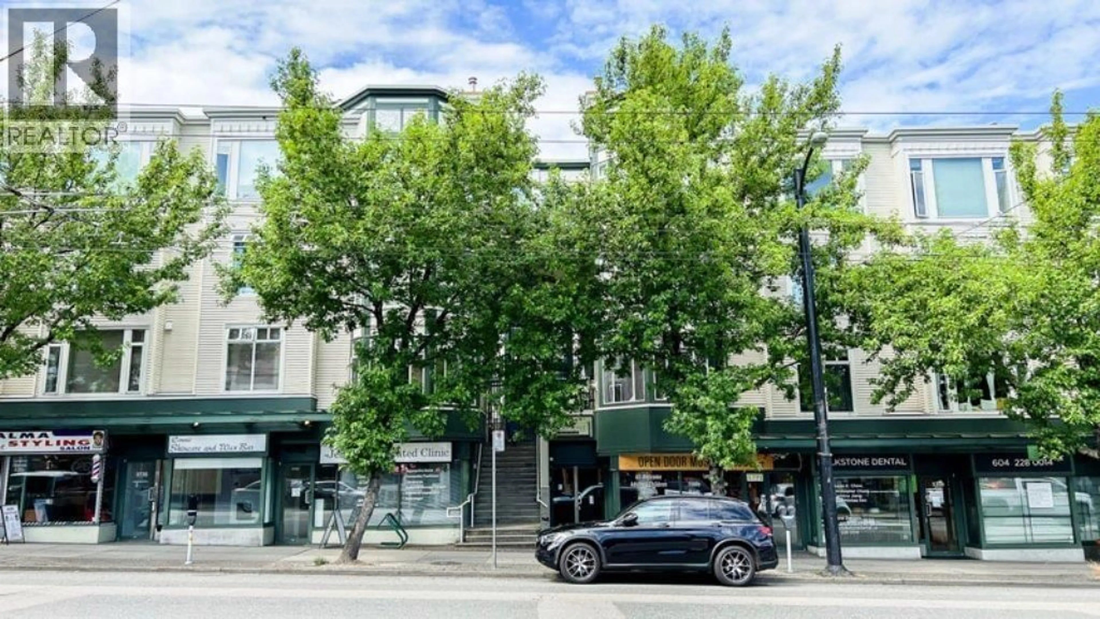 Unknown for 404 - 3727 10TH AVENUE, Vancouver British Columbia V6R2G5