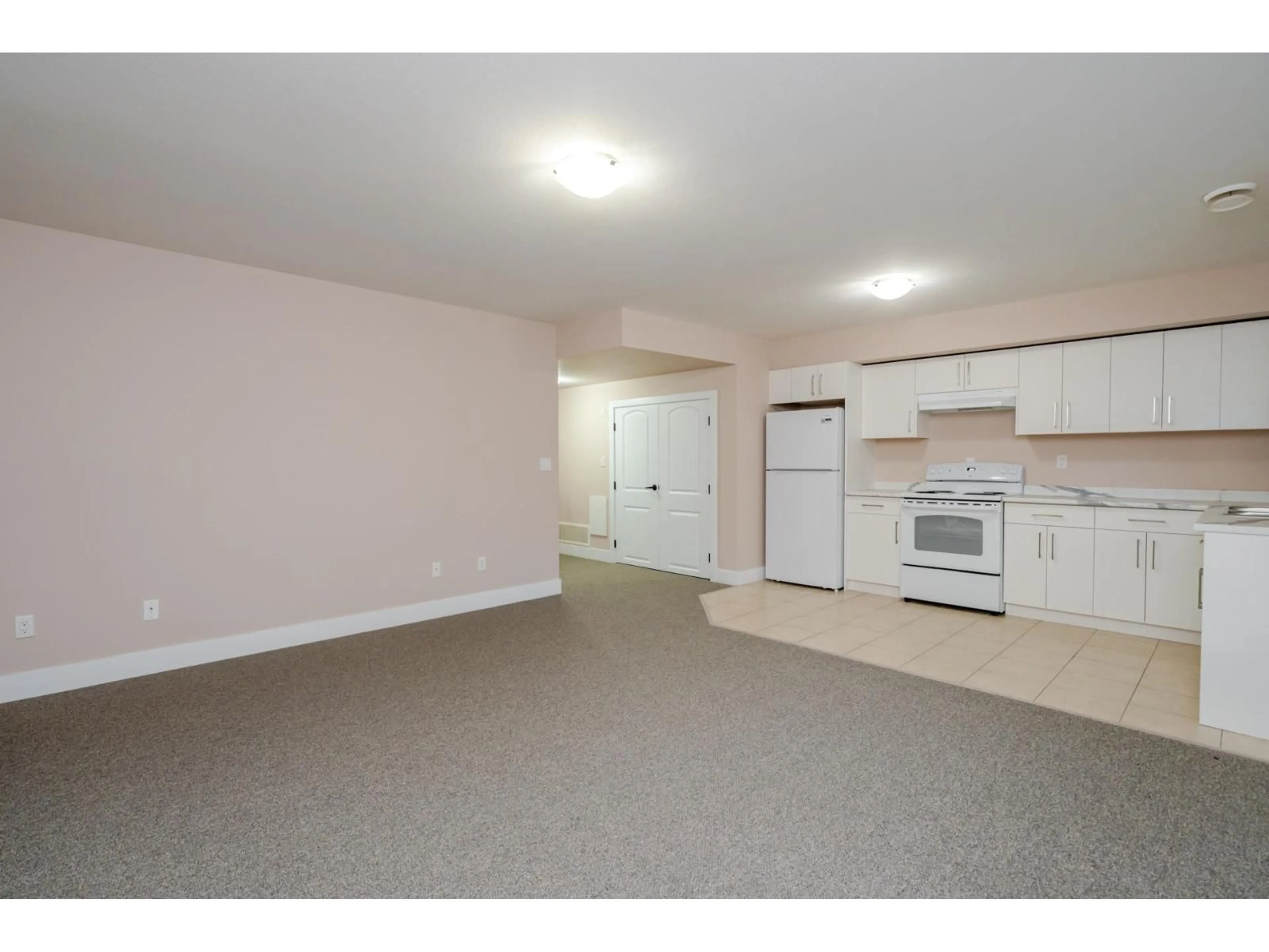 A pic of a room for 19586 72A AVENUE, Surrey British Columbia V4N3E8