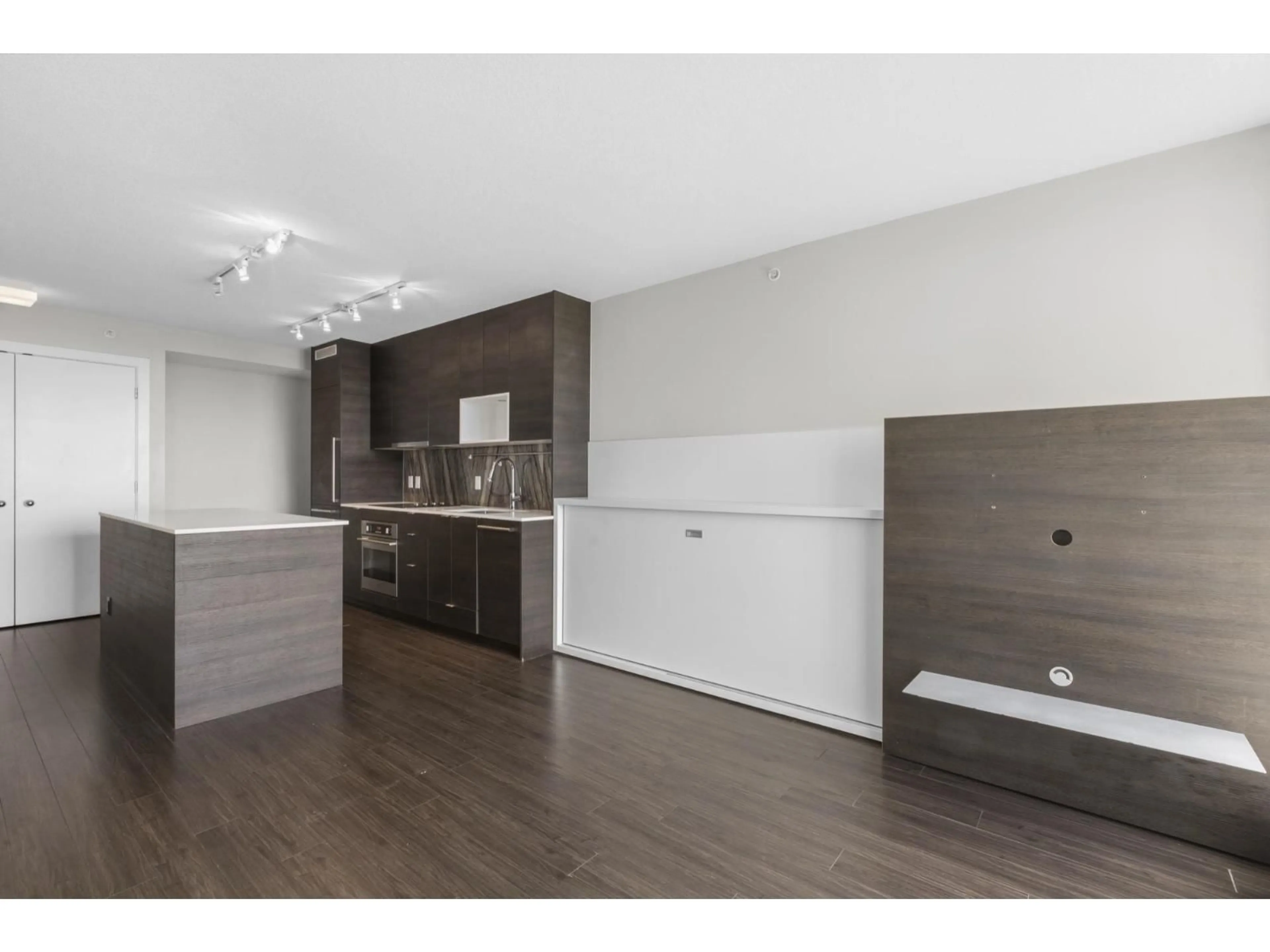 Open concept kitchen, wood/laminate floor for 1912 - 13398 104 AVENUE, Surrey British Columbia V3T1V6