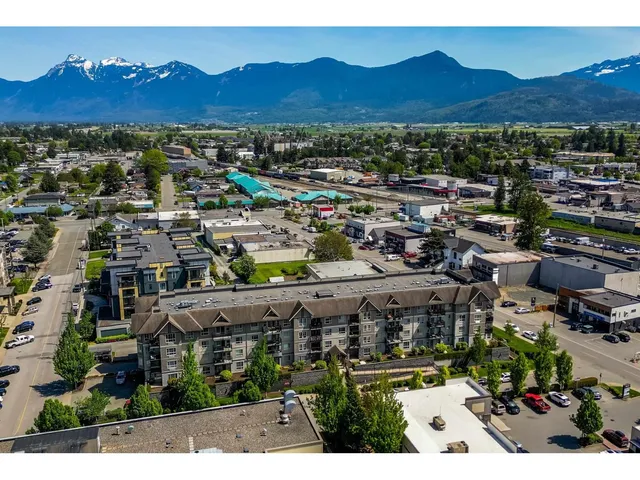 413 - 9000 BIRCH STREET, Chilliwack 2