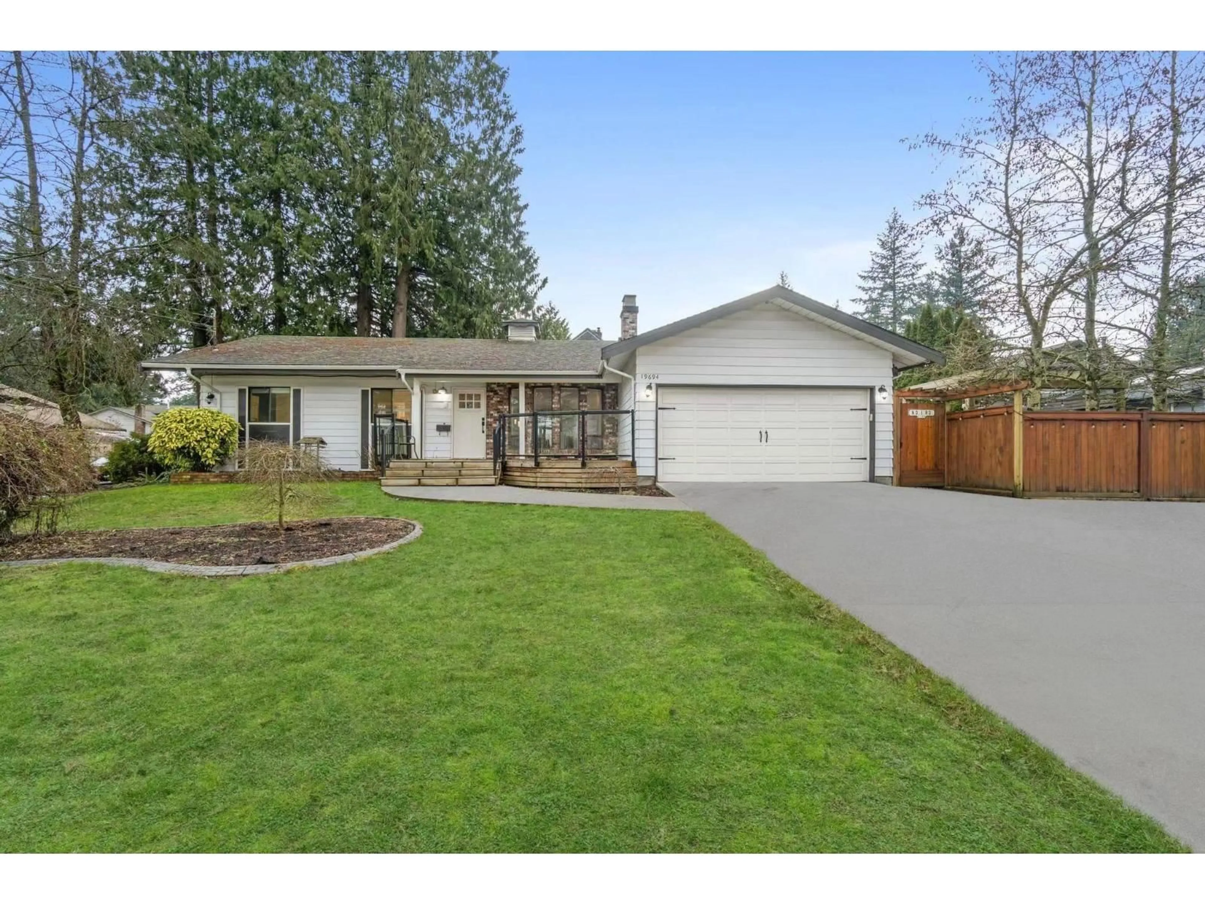 Home with vinyl exterior material, street for 19694 46 AVENUE, Langley British Columbia V3A3G7