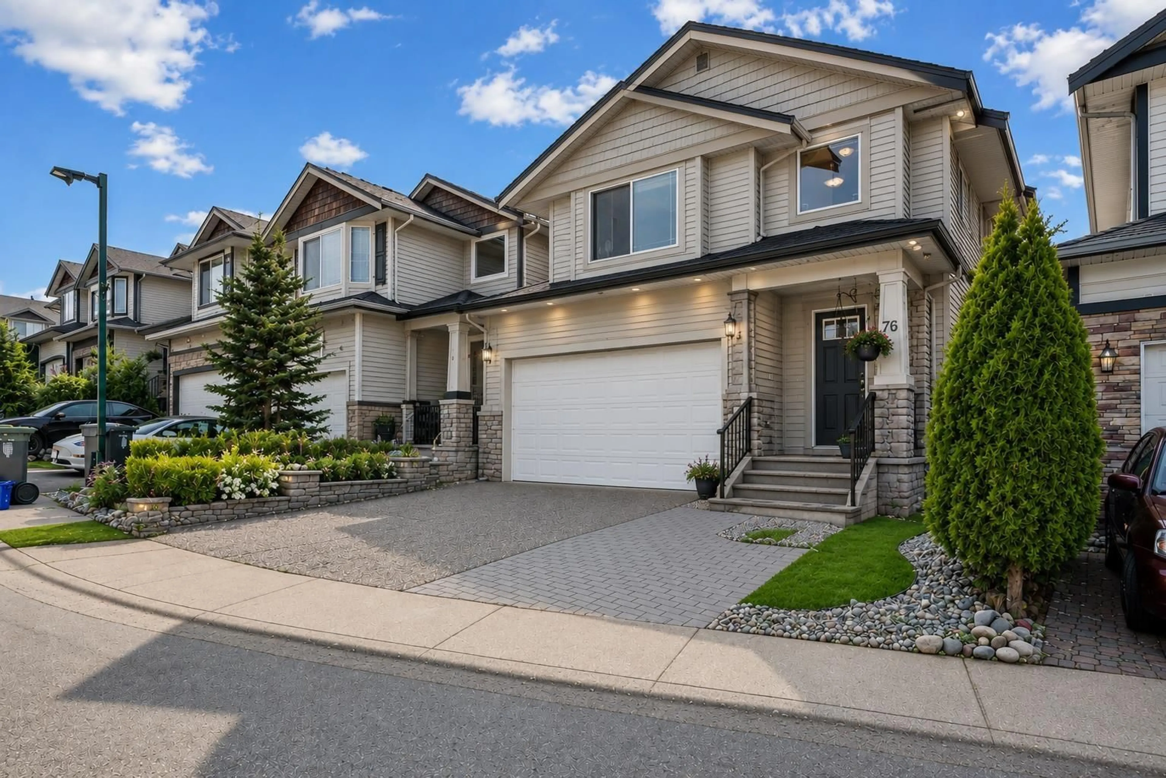 Home with vinyl exterior material, street for 76 - 8888 216 STREET, Langley British Columbia V1M3Z7