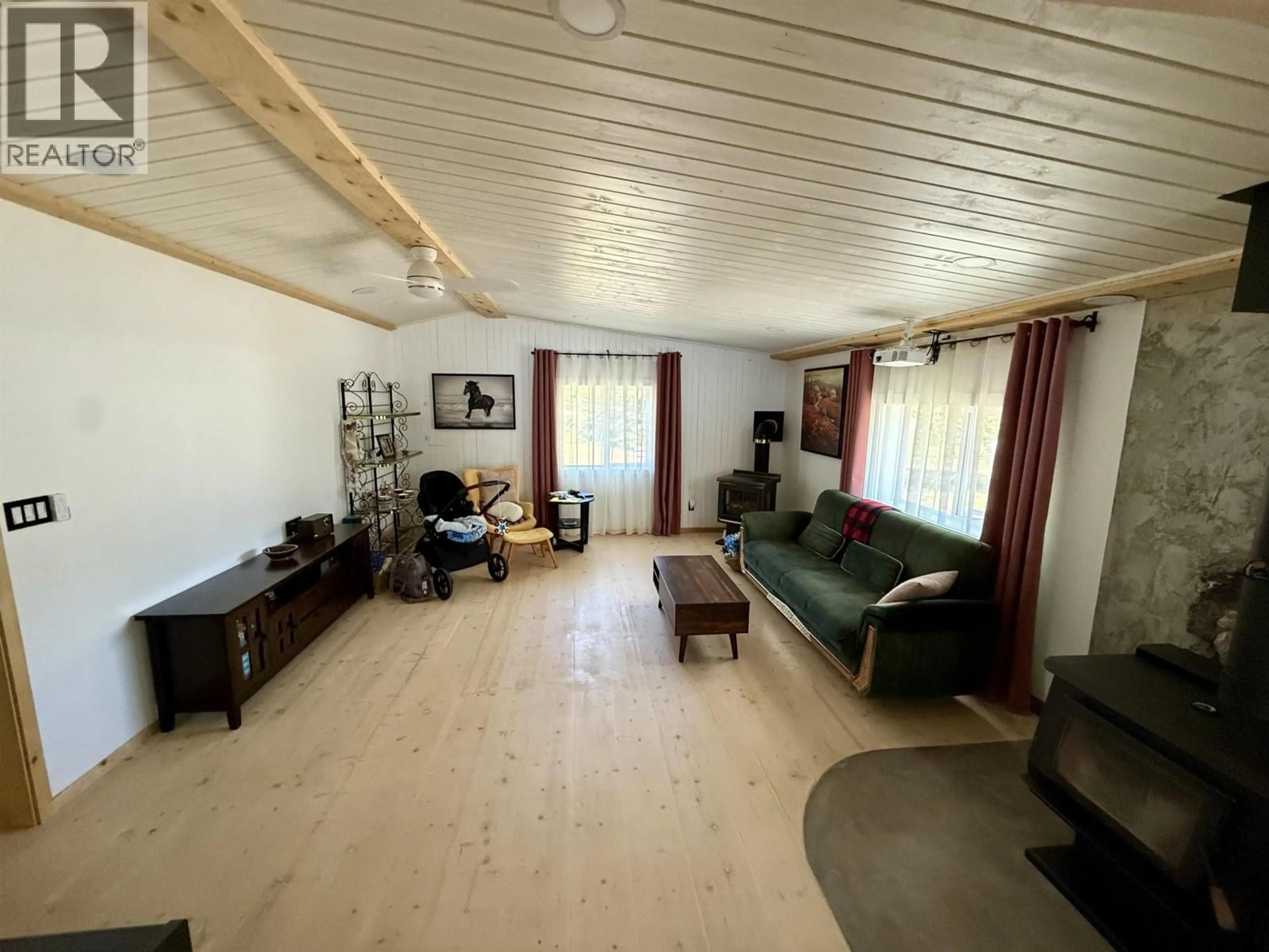 A pic of a room for 27251 16 HIGHWAY, Burns Lake British Columbia V0J1E1