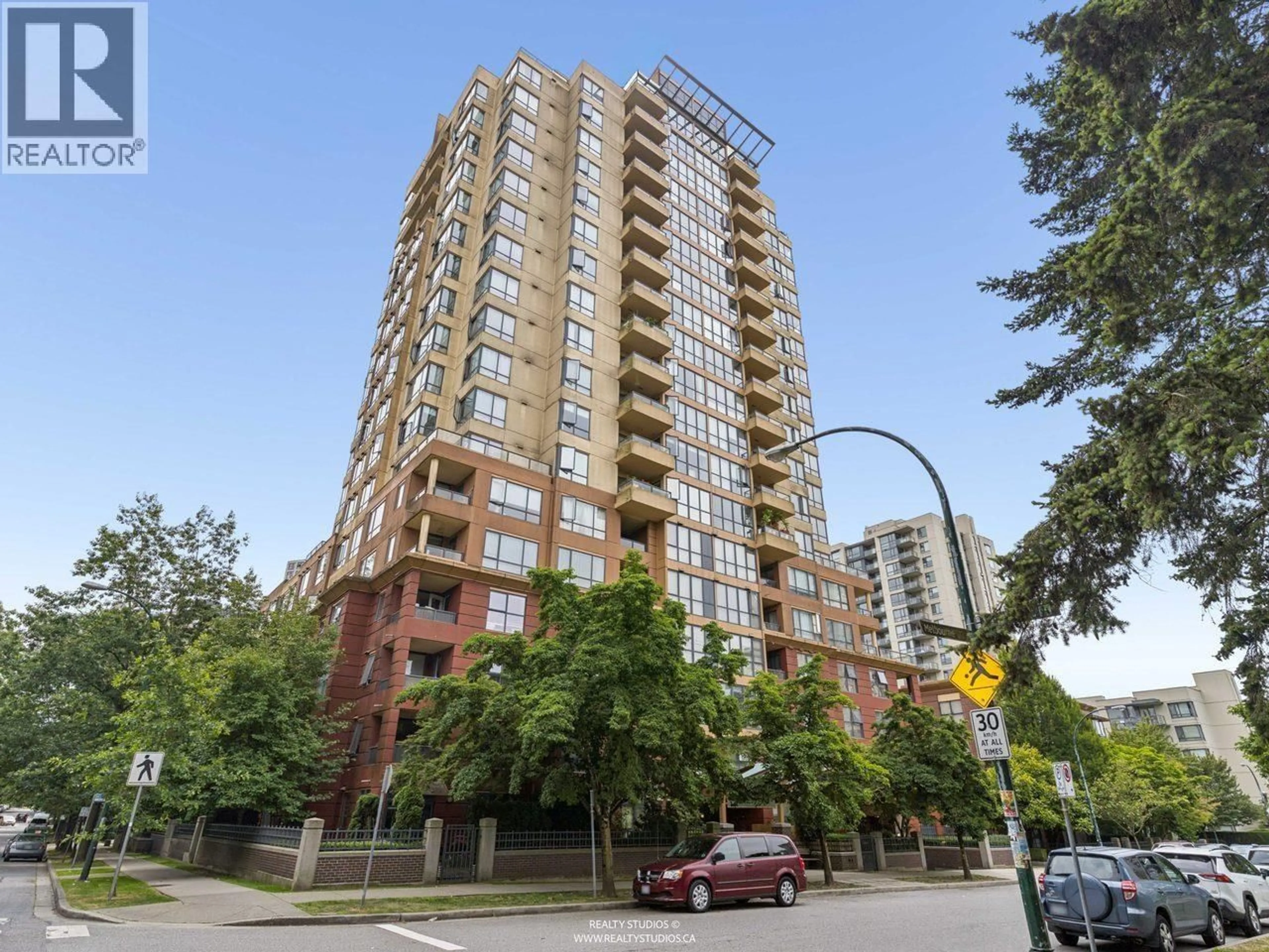 Unknown for 203 - 5288 MELBOURNE STREET, Vancouver British Columbia V5R6E6