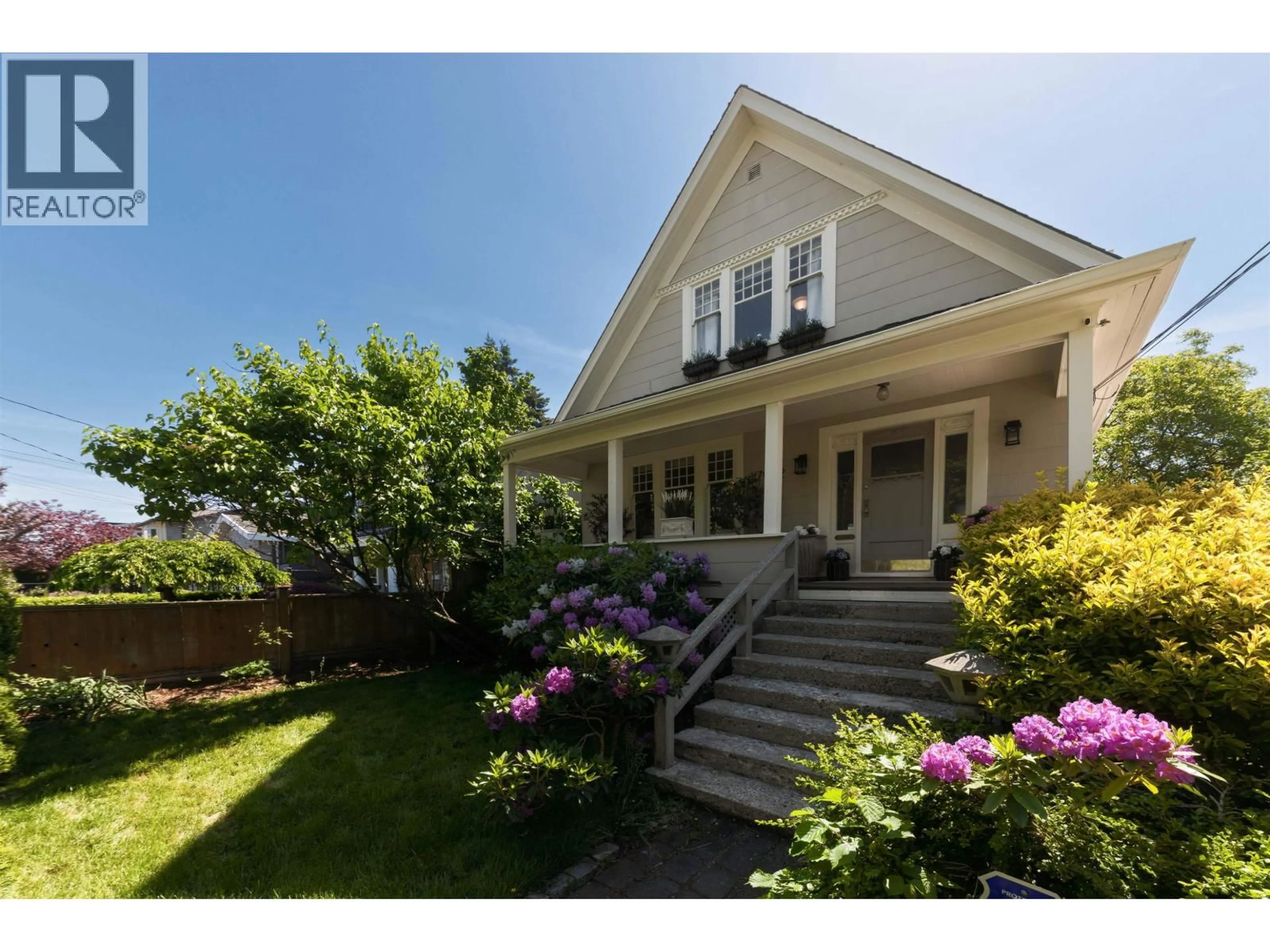 Home with vinyl exterior material, street for 7952 15TH AVENUE, Burnaby British Columbia V3N1X1