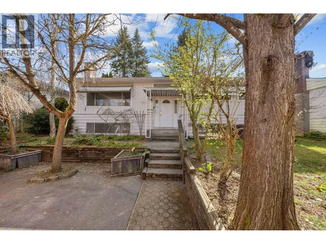 3356 LIVERPOOL STREET, Port Coquitlam 3