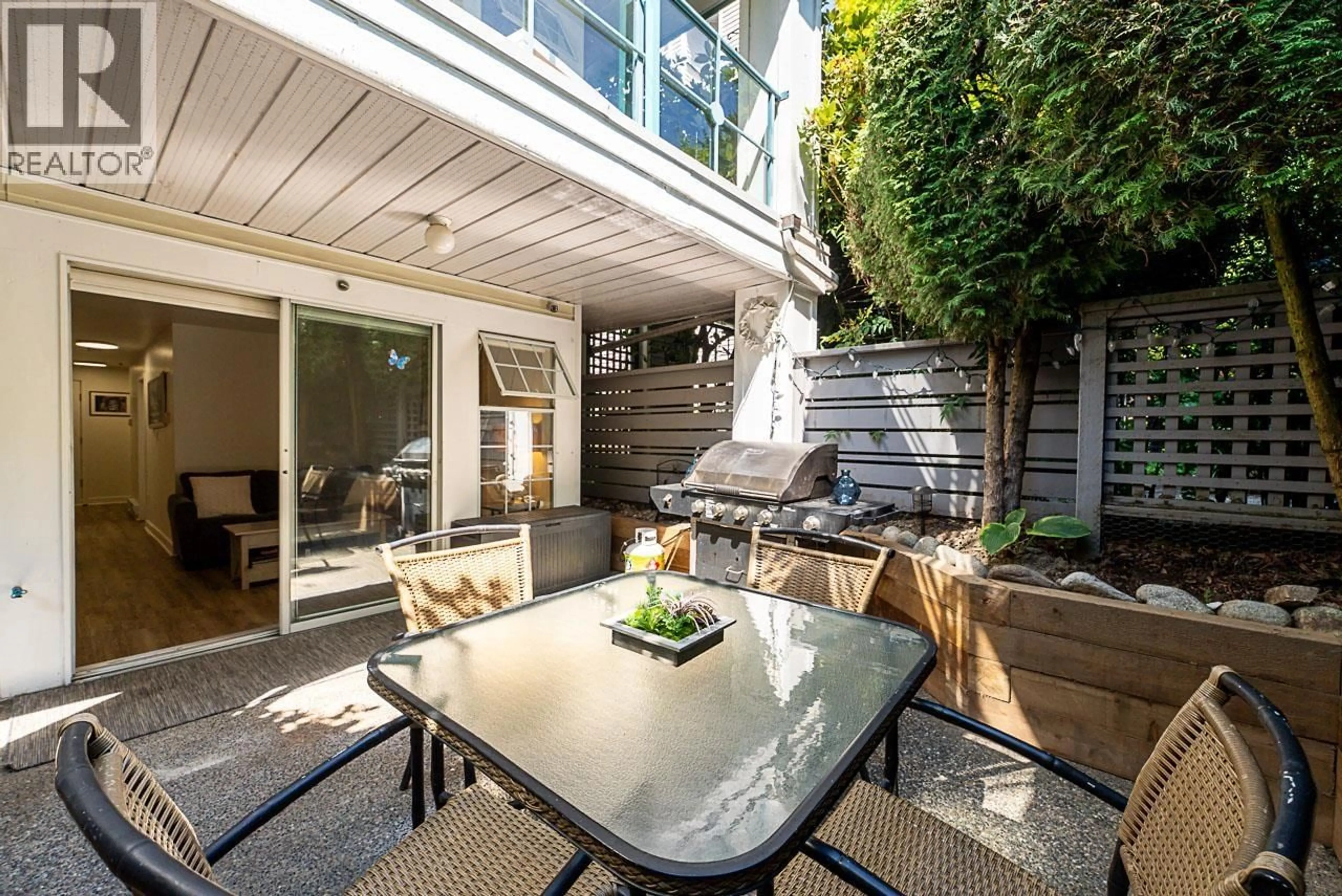 Patio, street for 105 - 735 15TH AVENUE, Vancouver British Columbia V5Z1R6