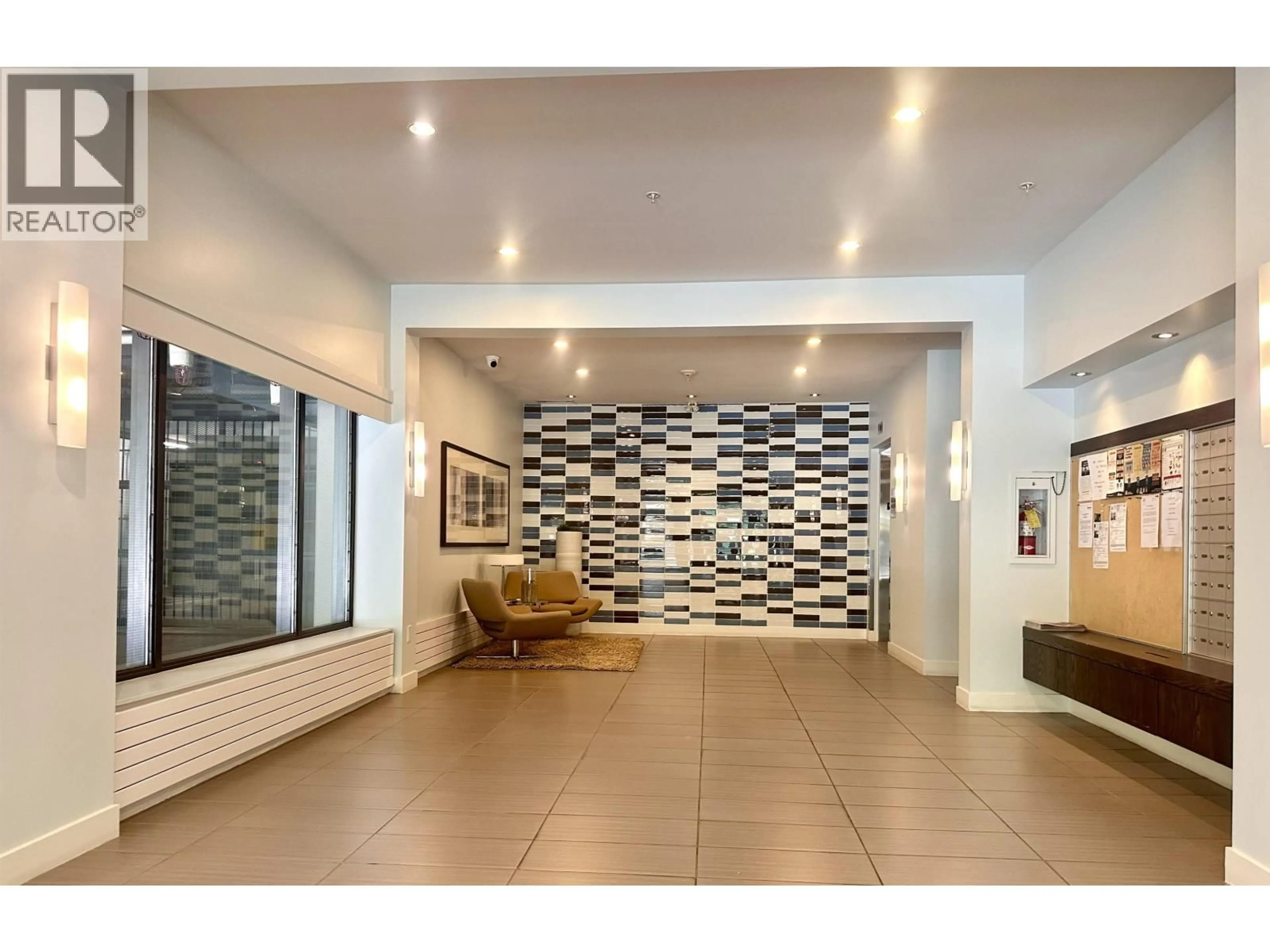 Lobby for 503 - 160 3RD STREET, North Vancouver British Columbia V7M0A9