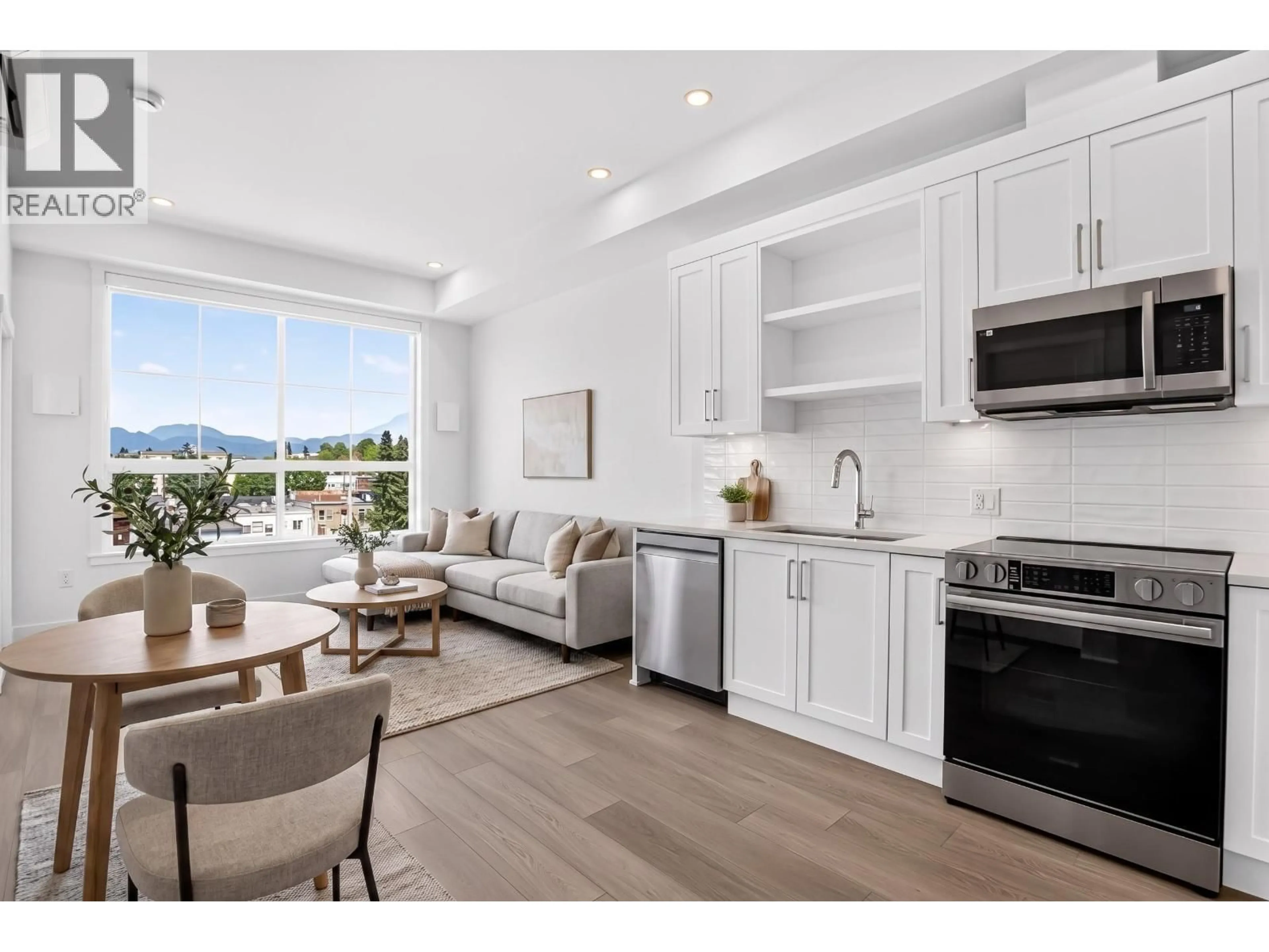 Open concept kitchen, unknown for 501 - 22348 NORTH AVENUE, Maple Ridge British Columbia V2X8T2