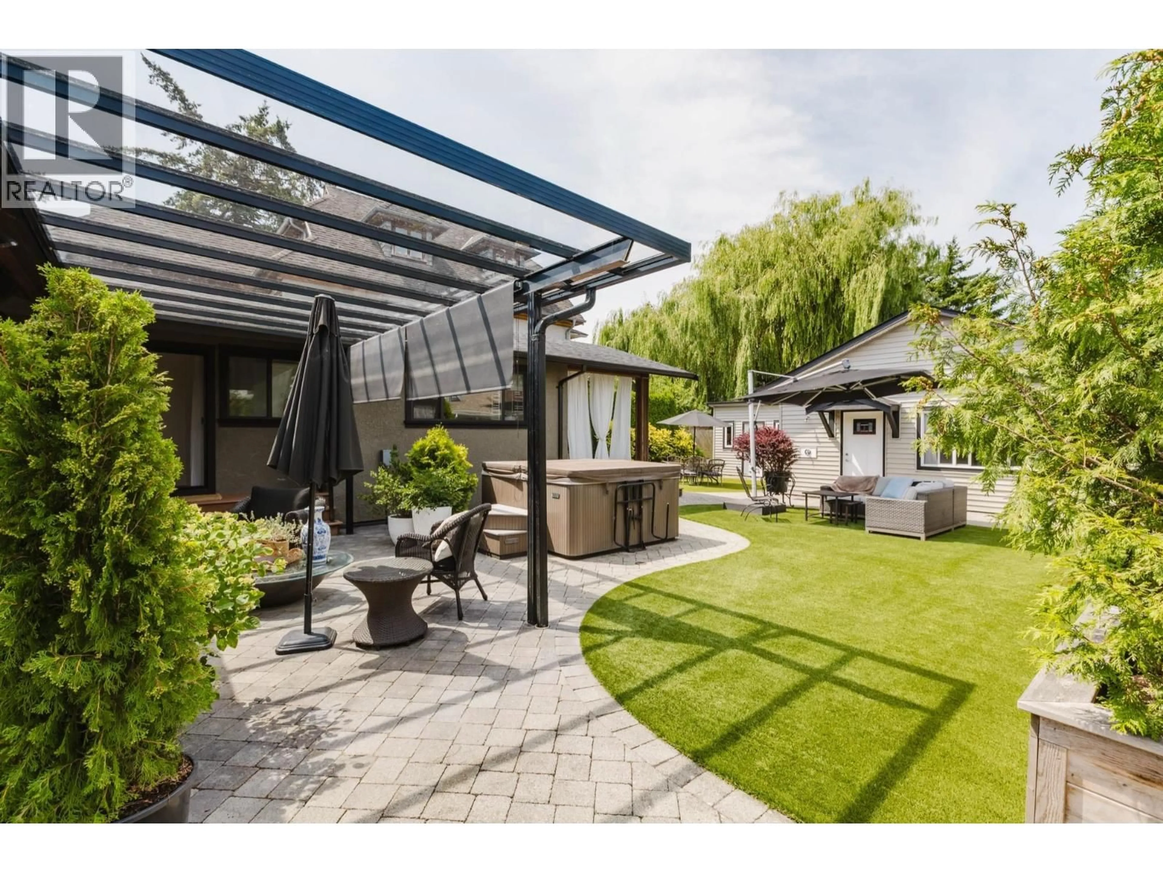 Patio, street for 177 67 STREET, Delta British Columbia V4L1M2