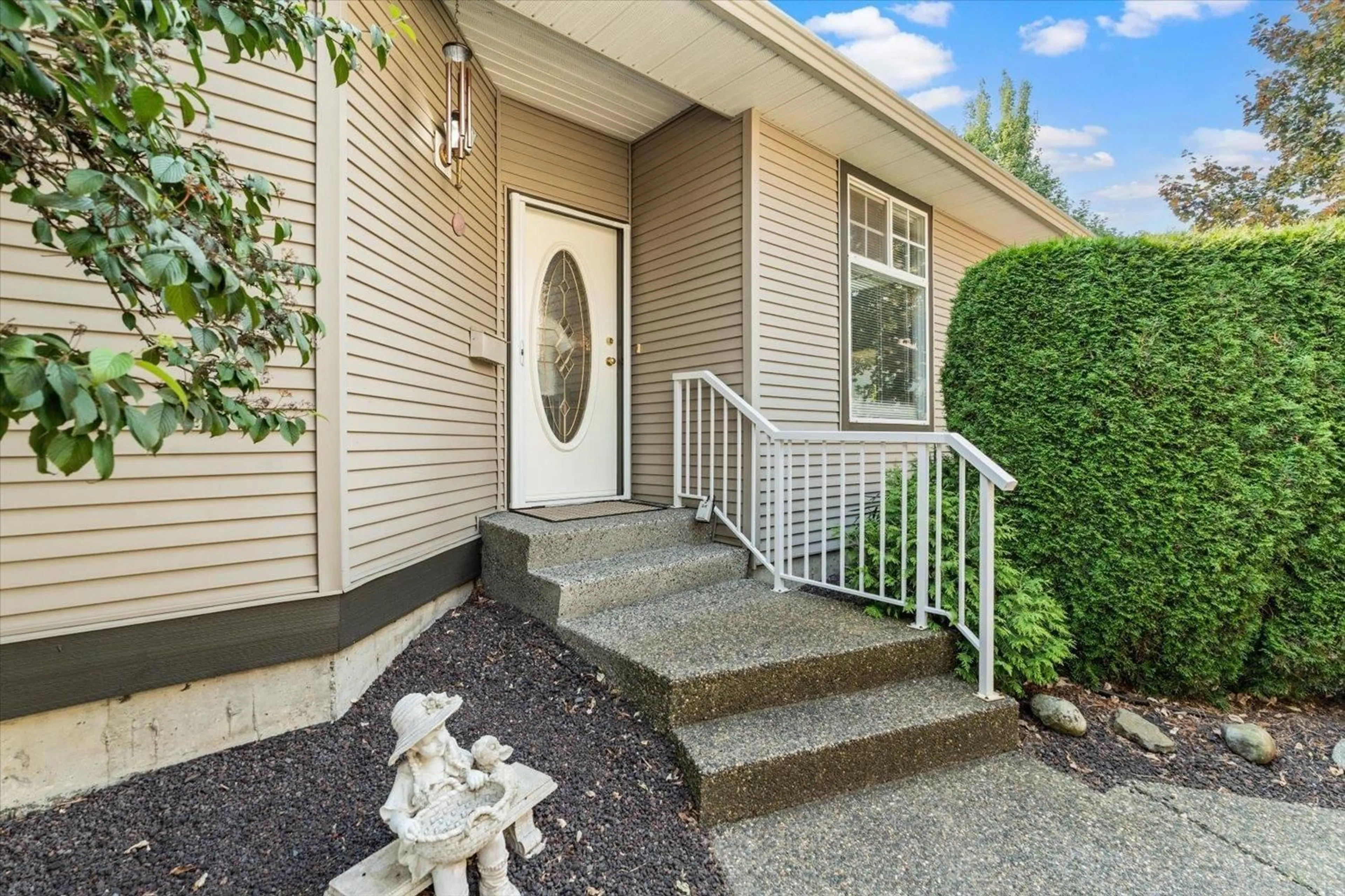 Unknown for 85 - 46360 VALLEYVIEW ROAD, Chilliwack British Columbia V2R5L7