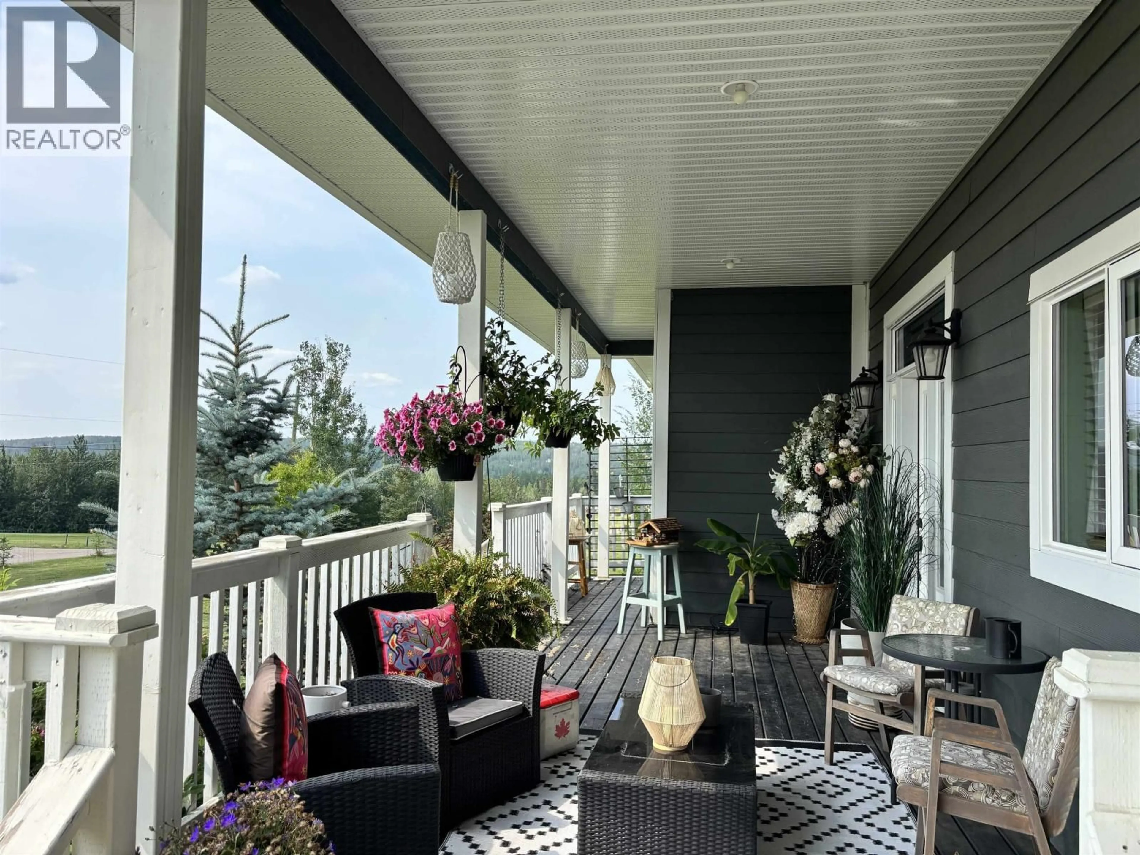 Patio, mountain view for 15 - 6550 OLD ALASKA HIGHWAY, Fort Nelson British Columbia V0C1R0