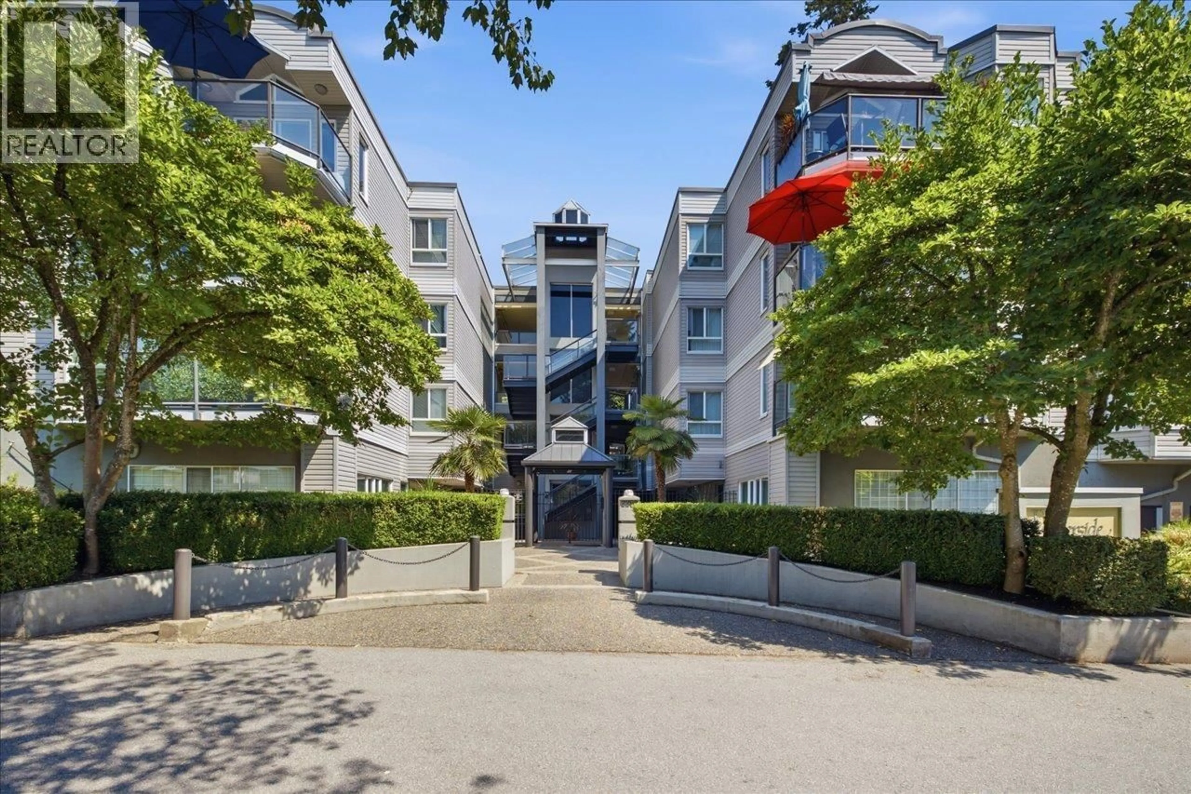 Unknown for 303 - 2250 MARINE DRIVE, Vancouver British Columbia V5P2S2