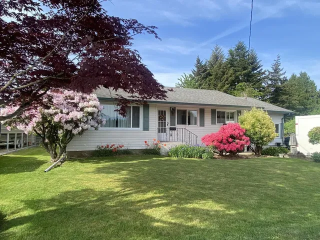 46439 STRATHCONA ROAD, Chilliwack 3