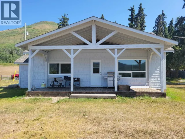 10443 NITHI PIT ROAD, Fraser Lake 5