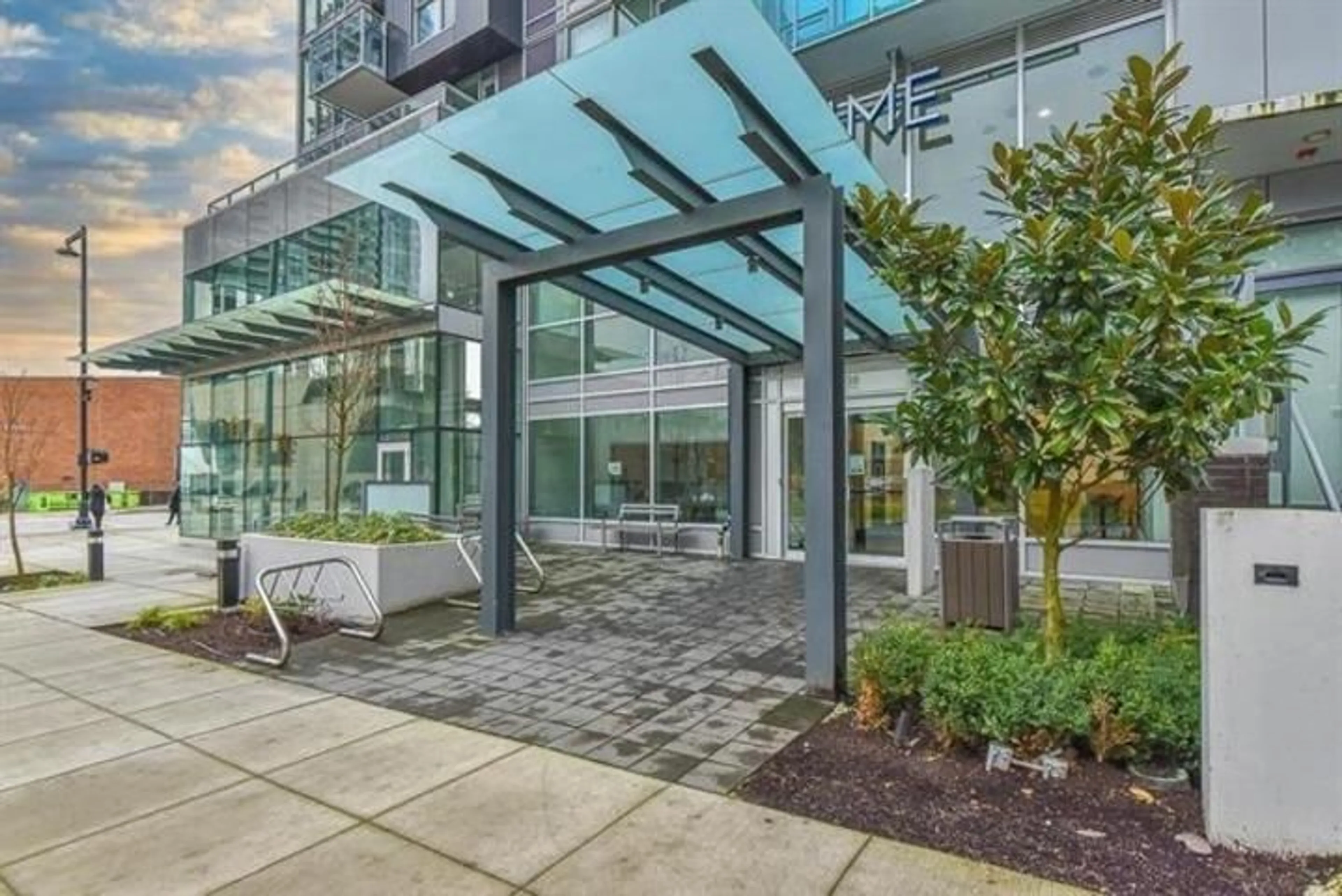 Unknown for 1501 - 13438 CENTRAL AVENUE, Surrey British Columbia V3T0N2
