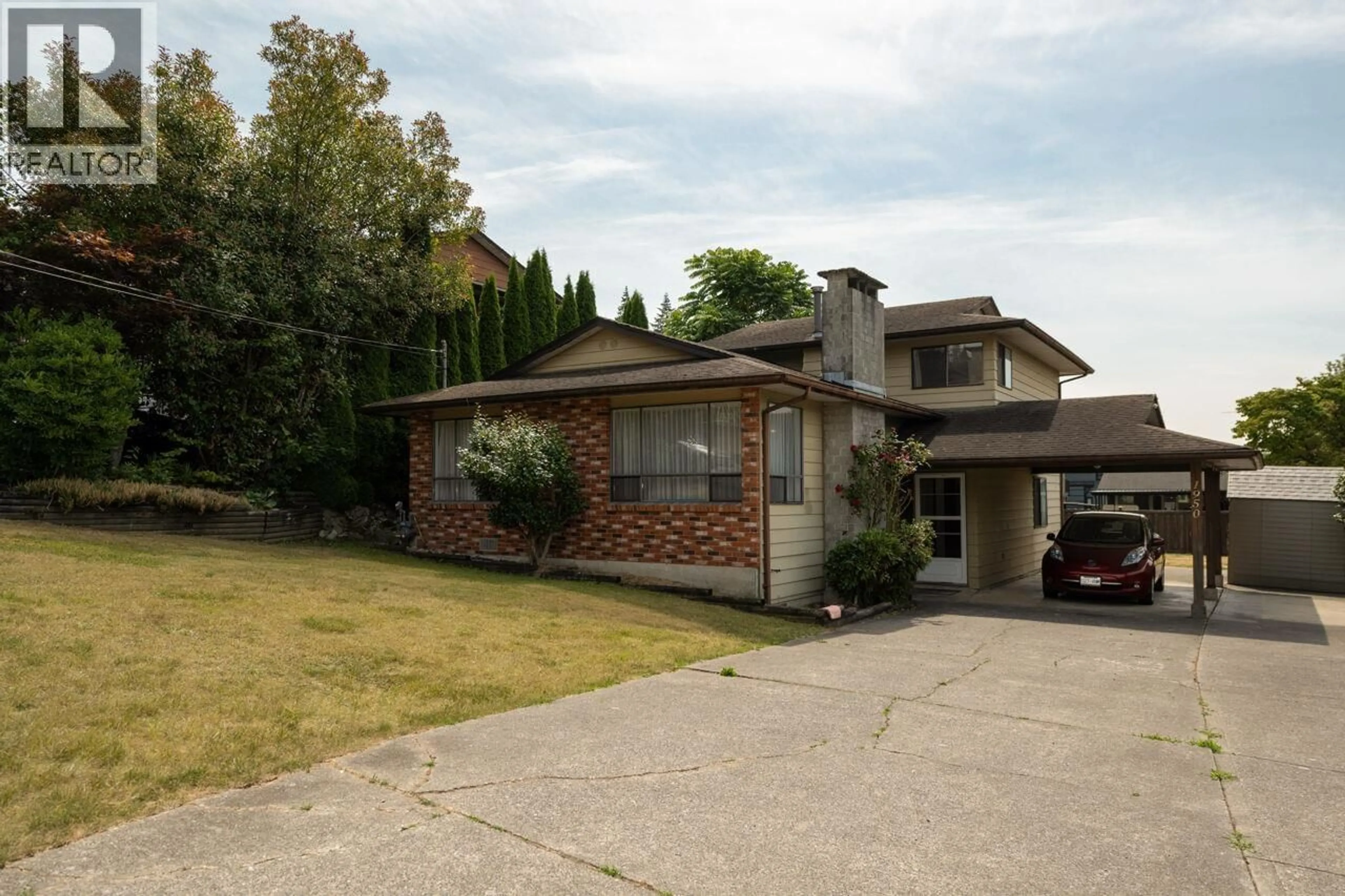 Home with brick exterior material, street for 1950 WILTSHIRE AVENUE, Coquitlam British Columbia V3K5Z8