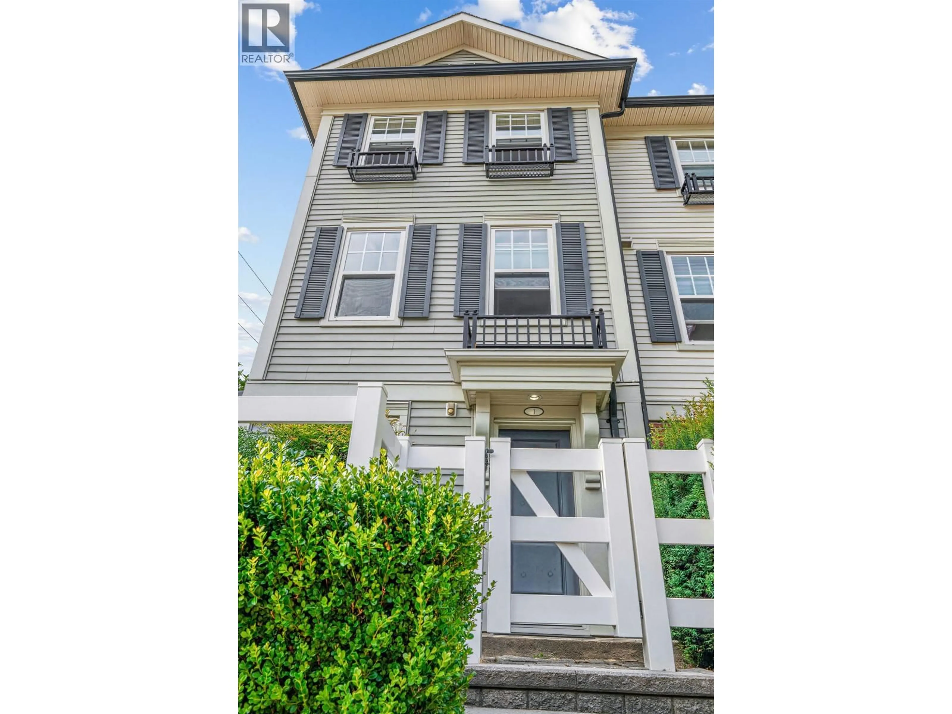 Unknown for 1 - 2495 DAVIES AVENUE, Port Coquitlam British Columbia V3C0B2