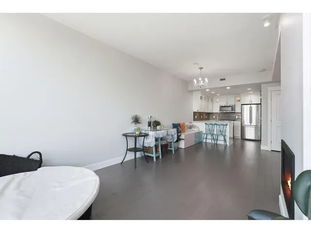 1902 - 2180 GLADWIN ROAD, Abbotsford 5