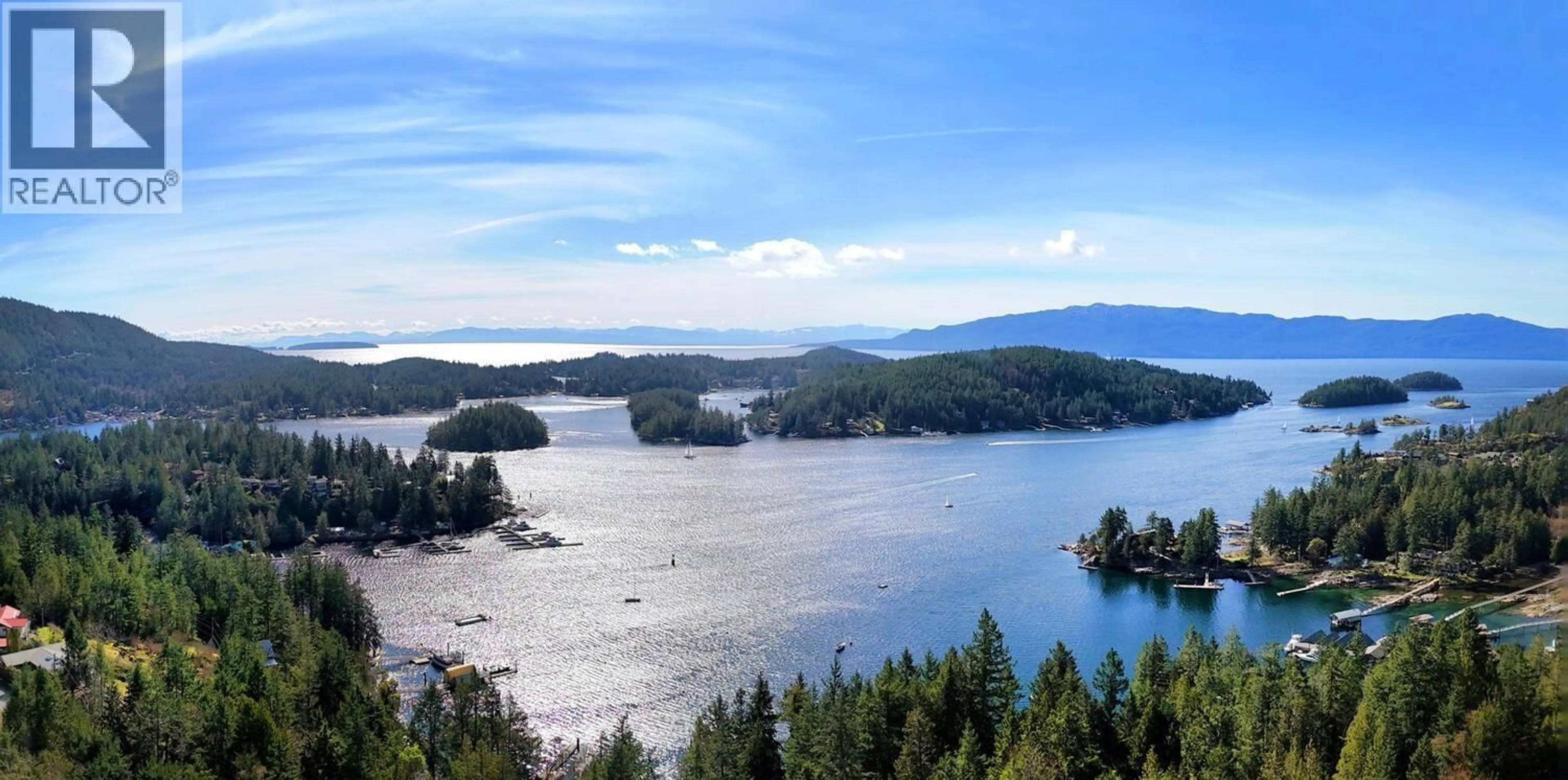 Blurry image for 4862 HOTEL LAKE ROAD, Garden Bay British Columbia V0N1S1
