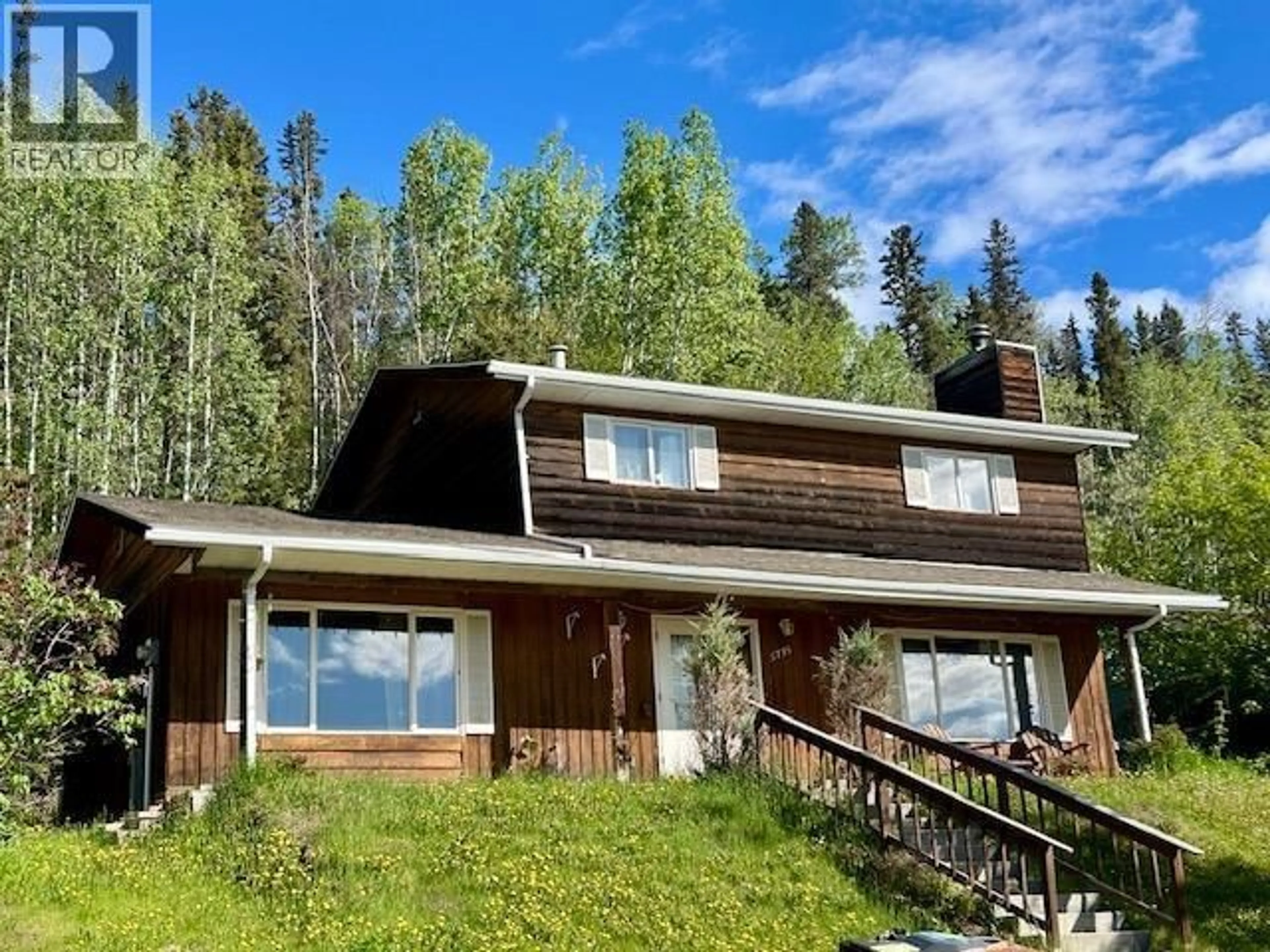 Home with vinyl exterior material, unknown for 5735 GAIRDNER CRESCENT, Fort Nelson British Columbia V0C1R0