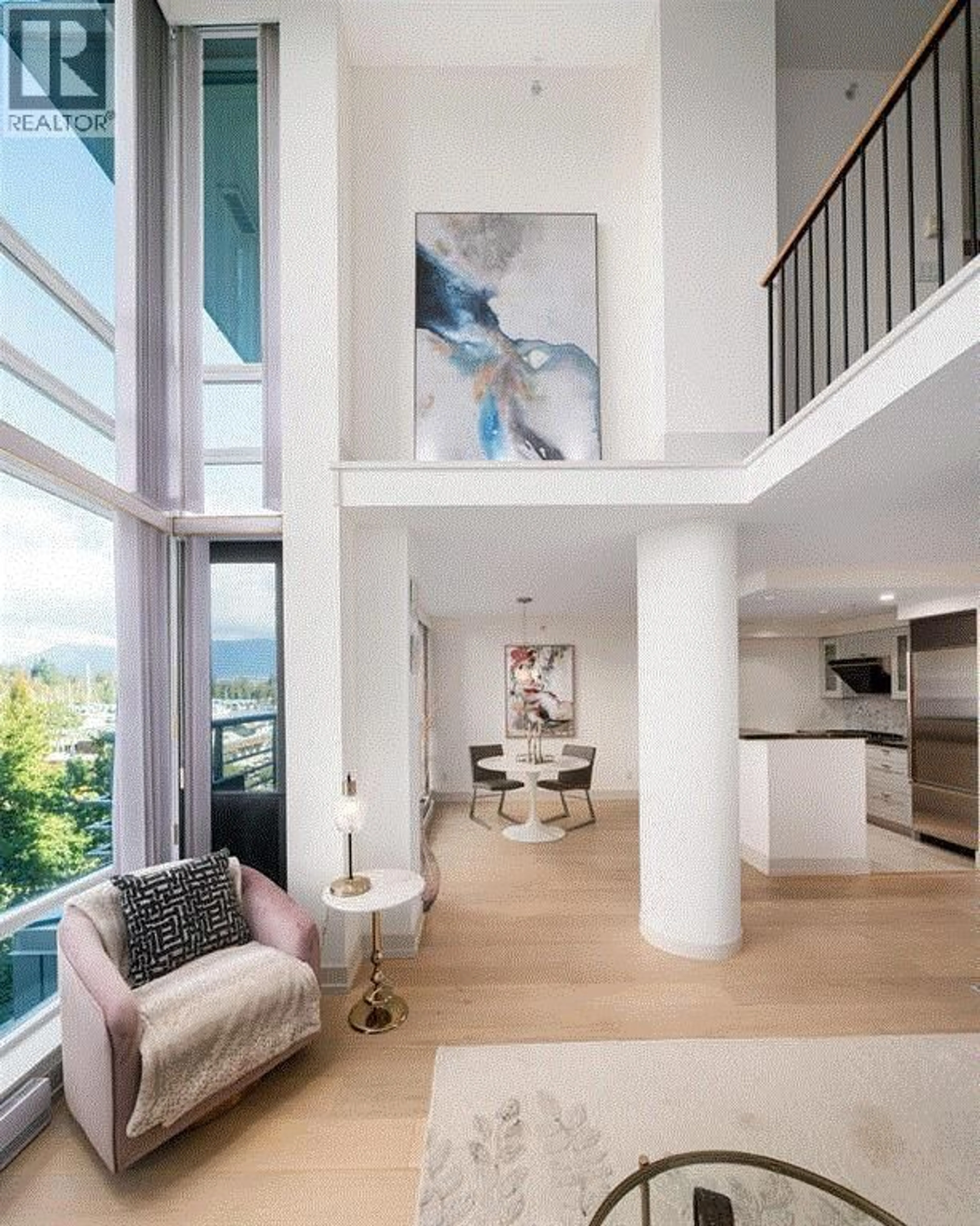 Indoor foyer for 408 - 590 NICOLA STREET, Vancouver British Columbia V6G3J8