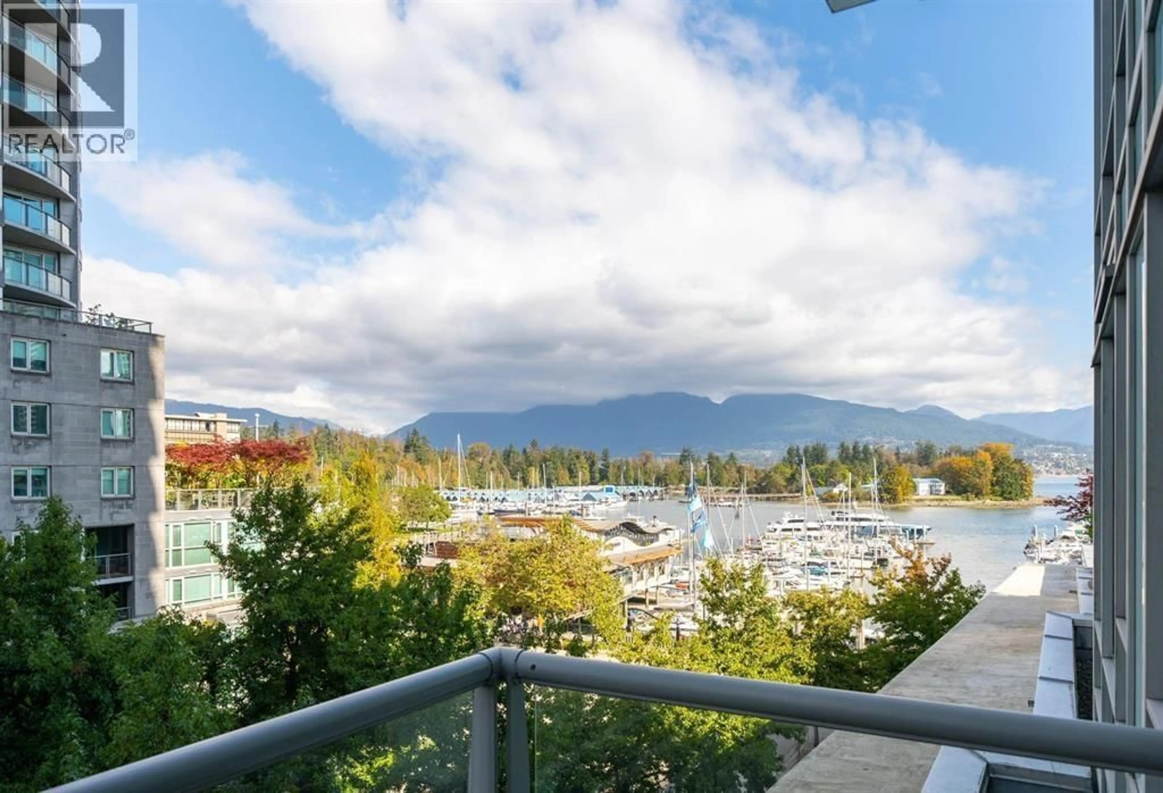 Balcony in the apartment, water/lake/river/ocean view for 408 - 590 NICOLA STREET, Vancouver British Columbia V6G3J8