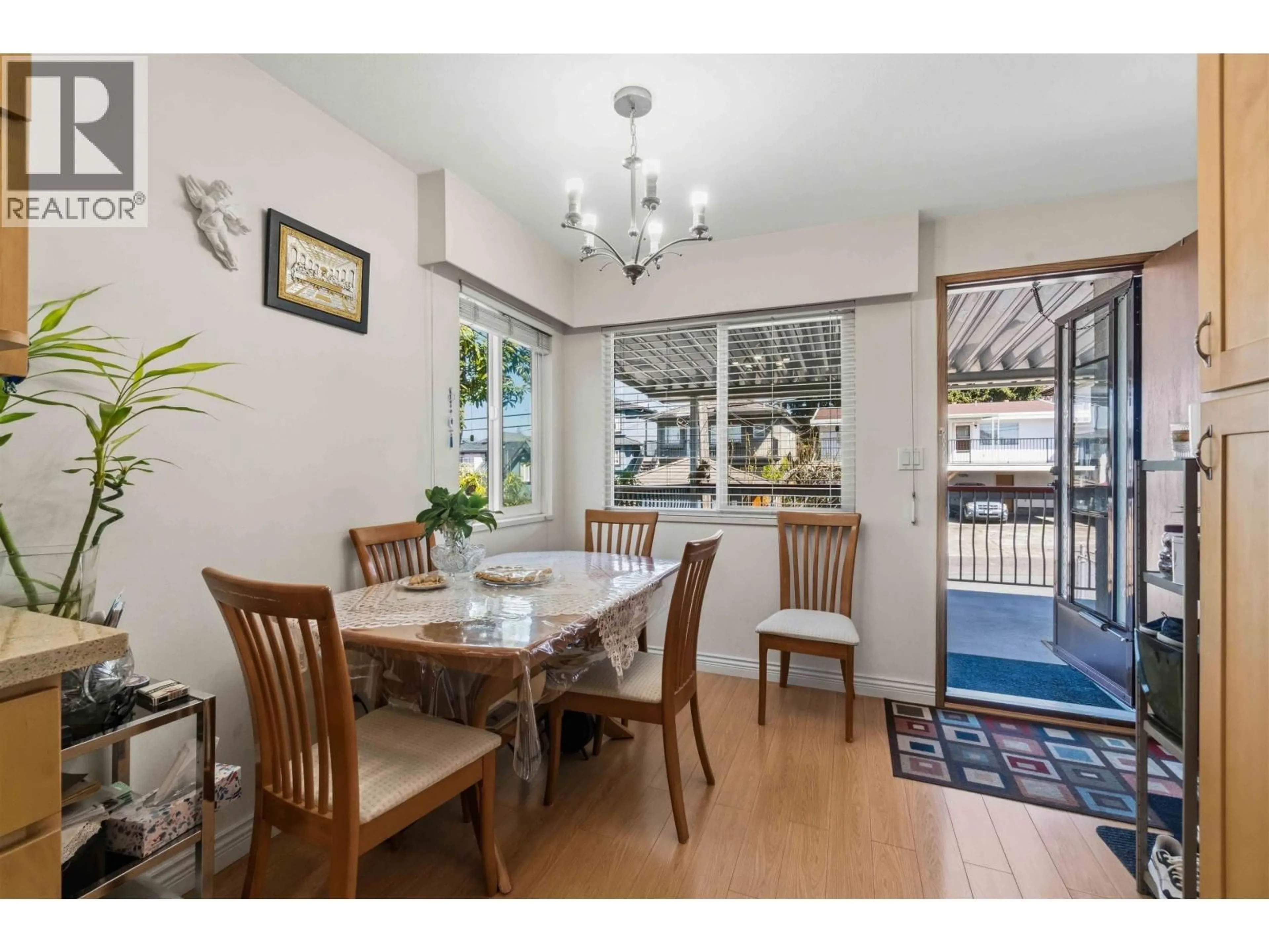 Dining room, unknown for 549 56TH AVENUE, Vancouver British Columbia V5X1R6