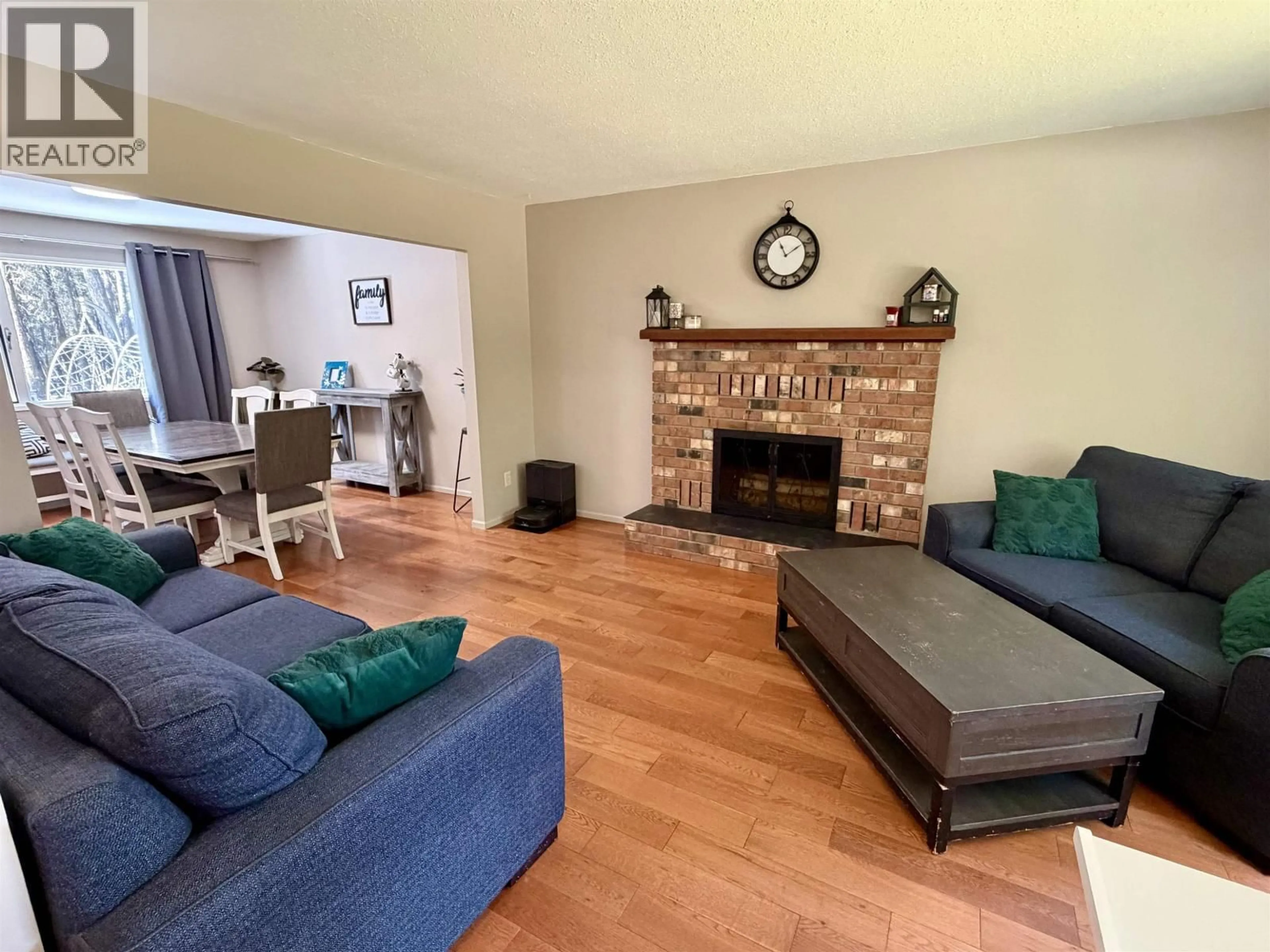 Living room with furniture, unknown for 3228 DAVISON ROAD, 150 Mile House British Columbia V0K2G0