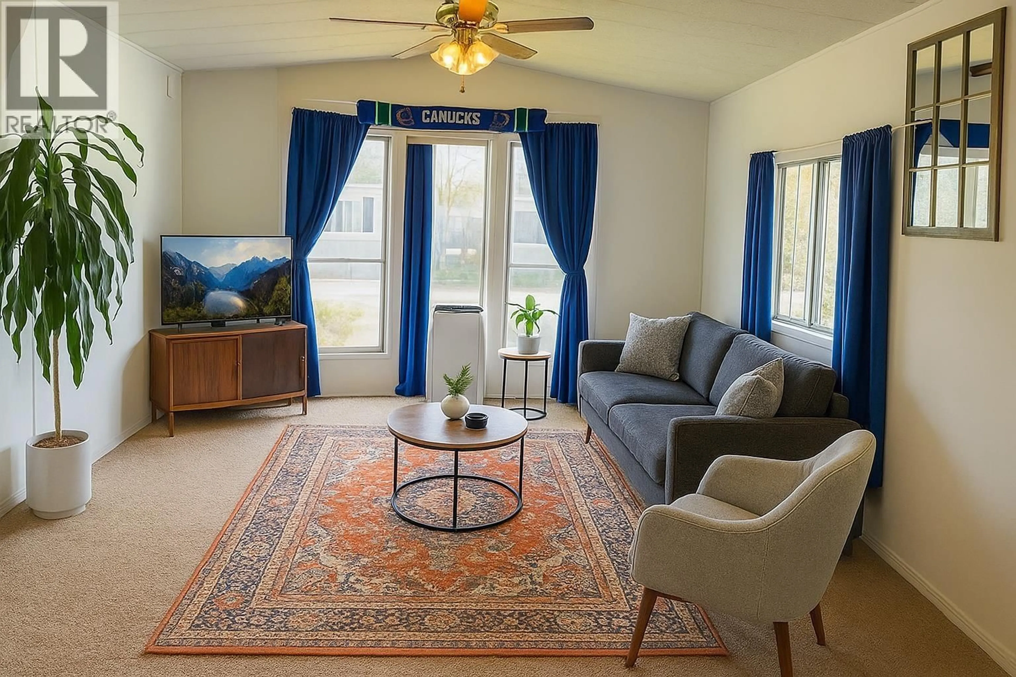 Living room with furniture, unknown for 39 - 145 KING EDWARD STREET, Coquitlam British Columbia V3K6L3