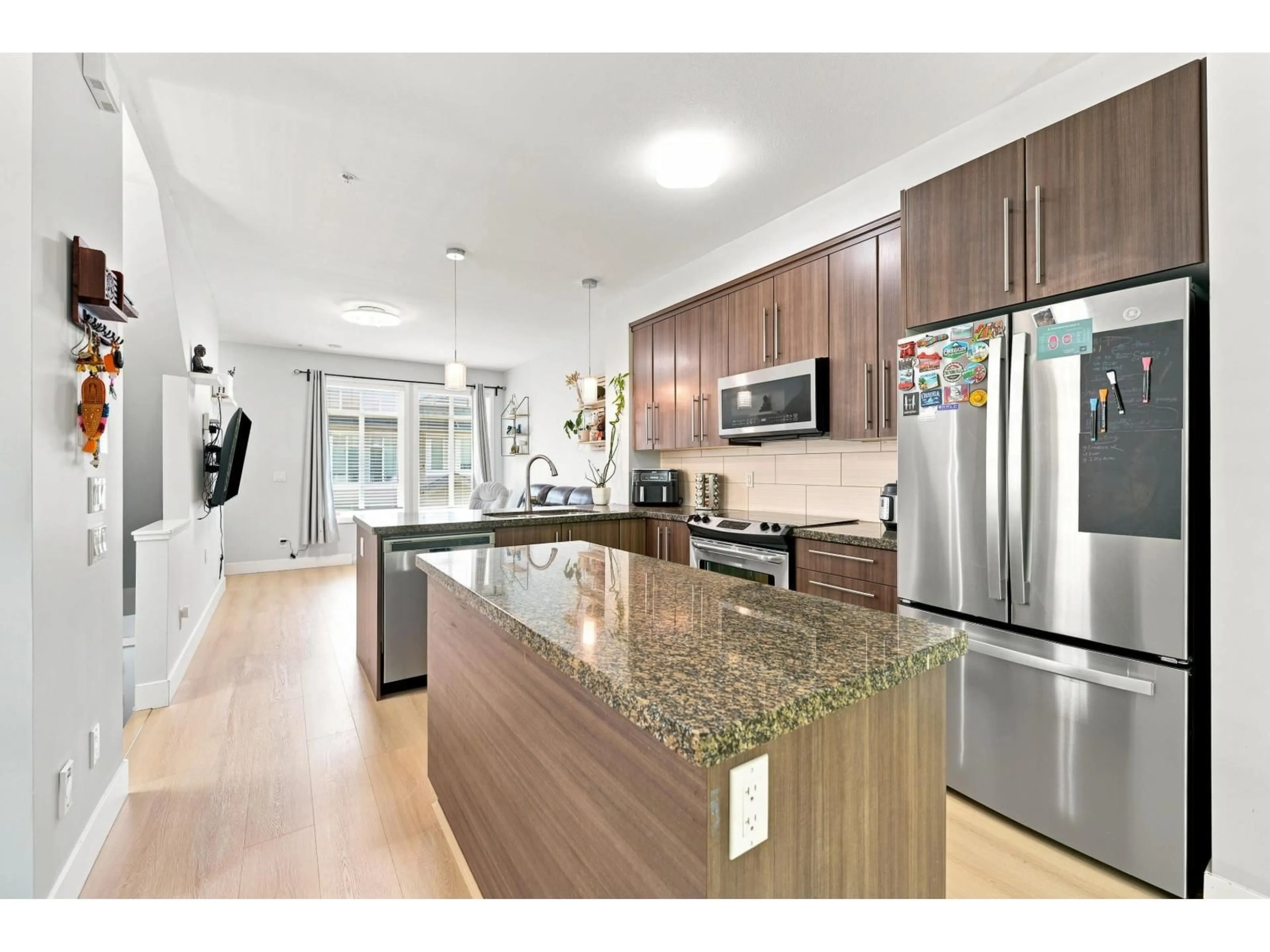 Open concept kitchen, unknown for 31 - 8250 209B STREET, Langley British Columbia V2Y0J7