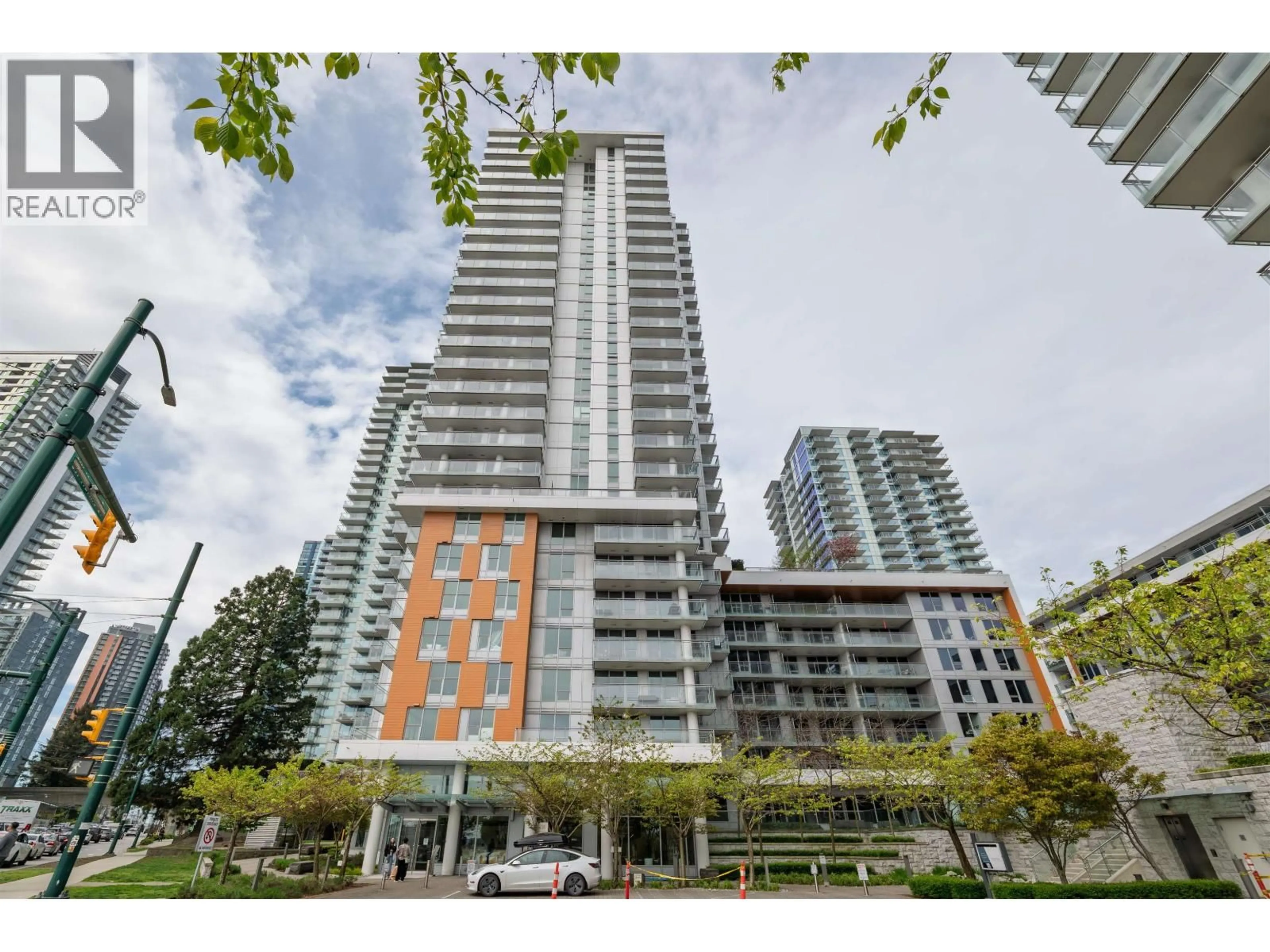 Unknown for 2001 - 455 MARINE DRIVE, Vancouver British Columbia V5X0H3
