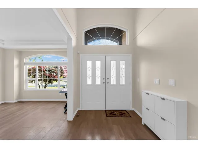 15674 101A AVENUE, Surrey 3
