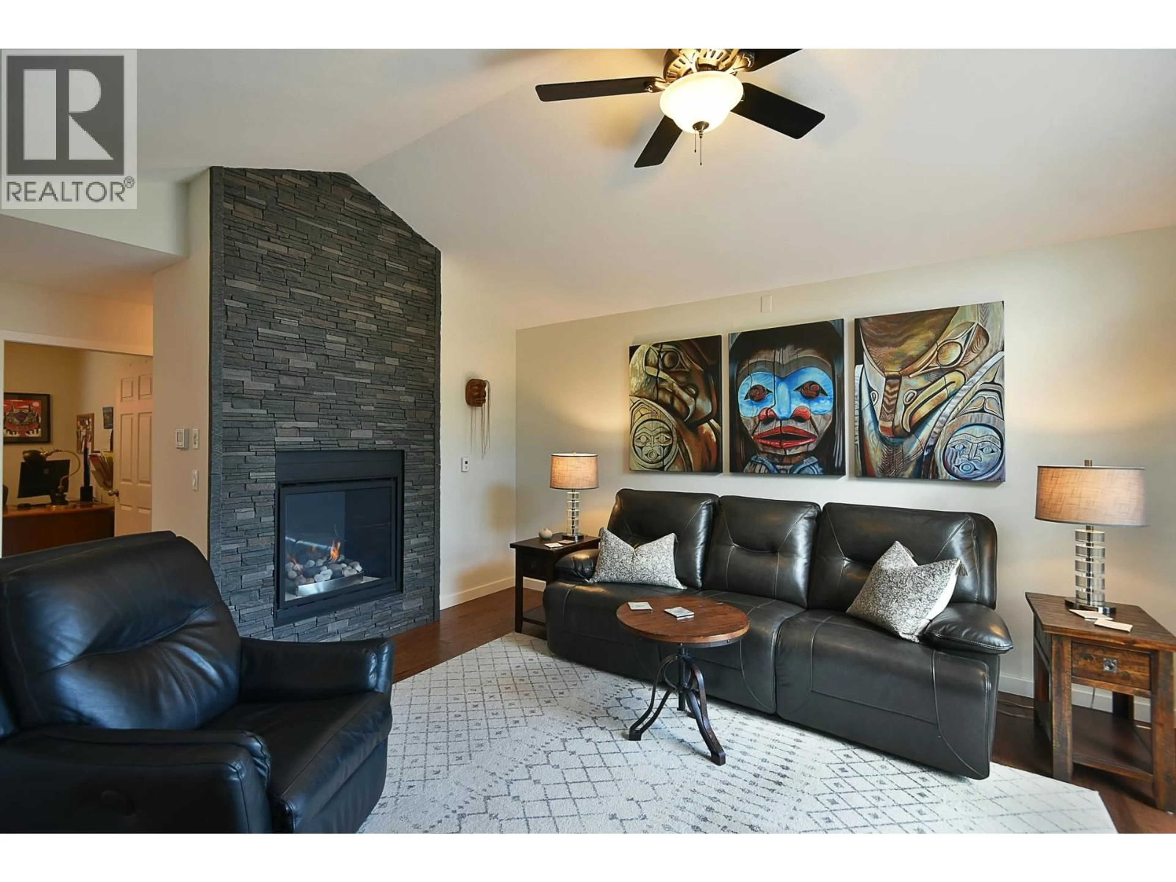 Living room with furniture, unknown for 5866D TURNSTONE CRESCENT, Sechelt British Columbia V7Z0L9